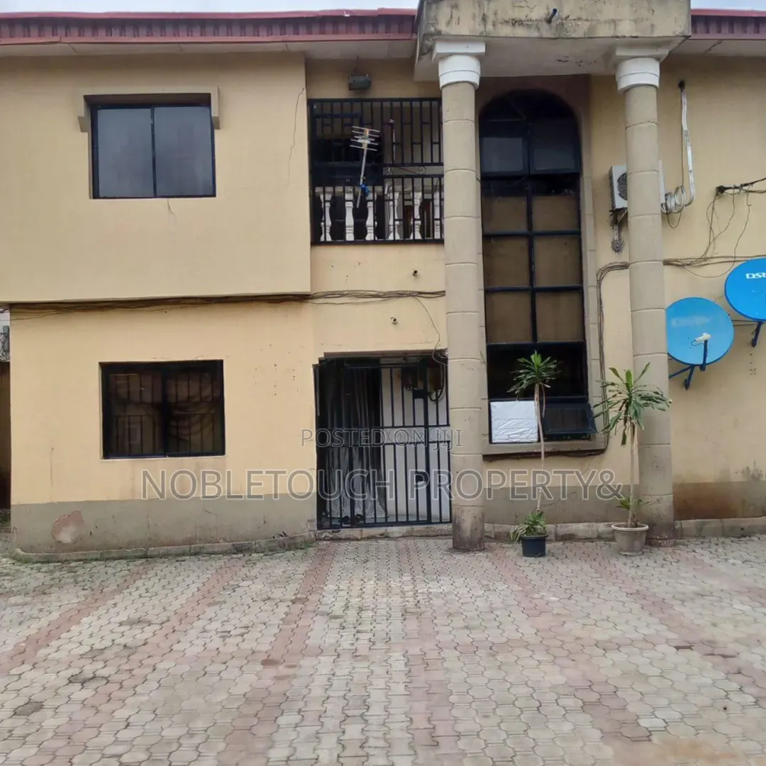 3bdrm Block of Flats in Gowon Estate Egbeda, for sale