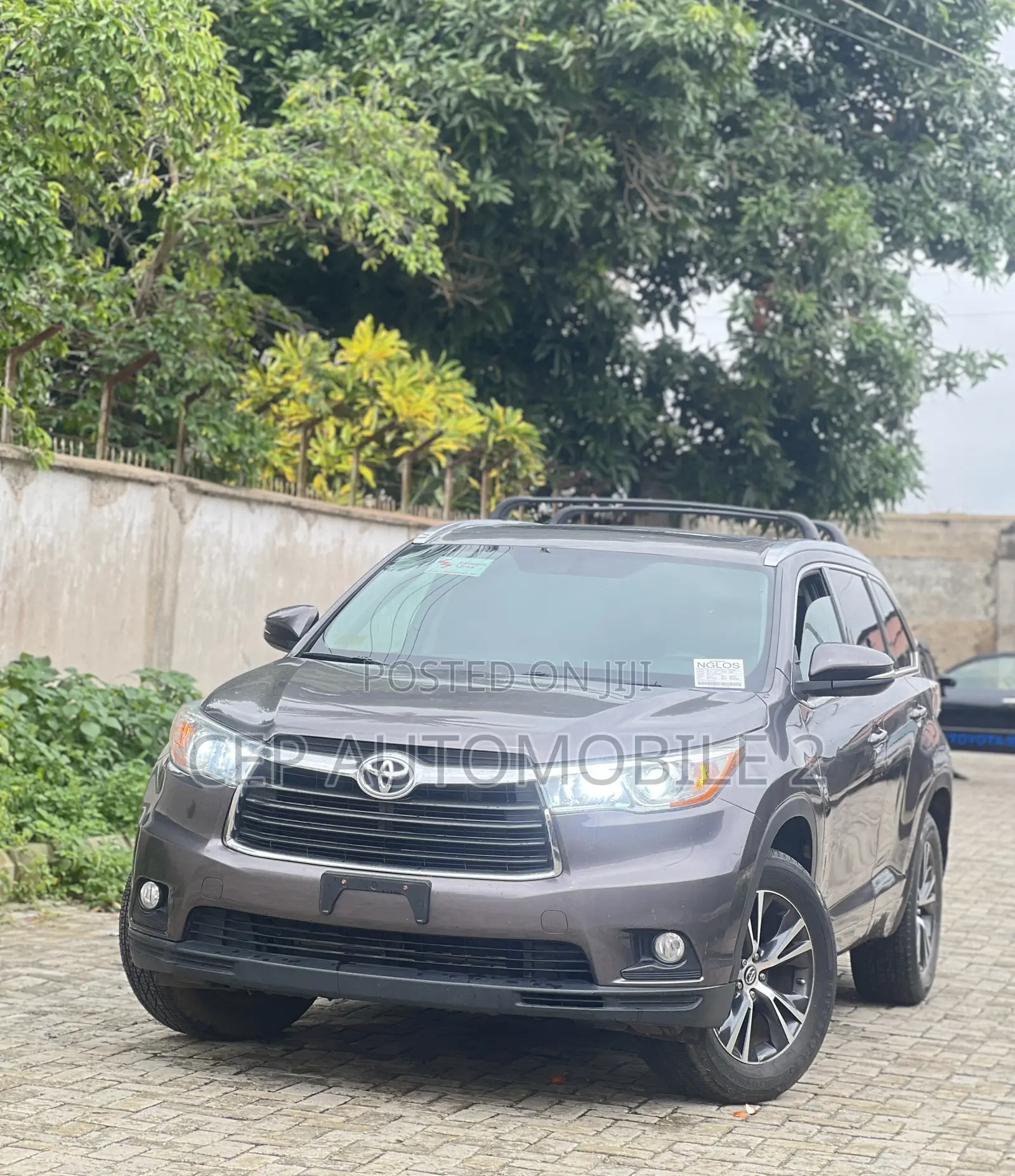 Toyota Highlander XLE V6 4x2 (3.5L 6cyl 6A) 2016 Gray
