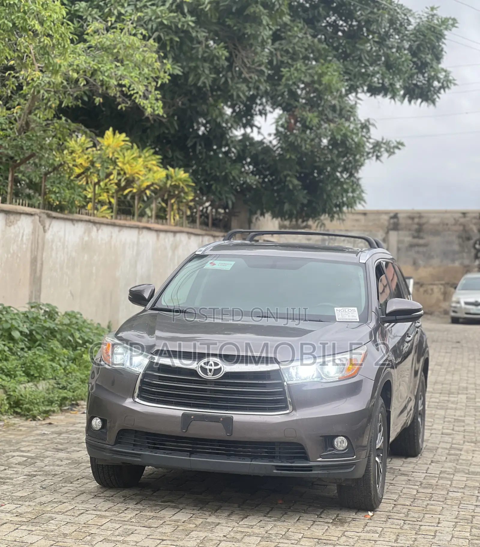 Toyota Highlander XLE V6 4x2 (3.5L 6cyl 6A) 2016 Gray