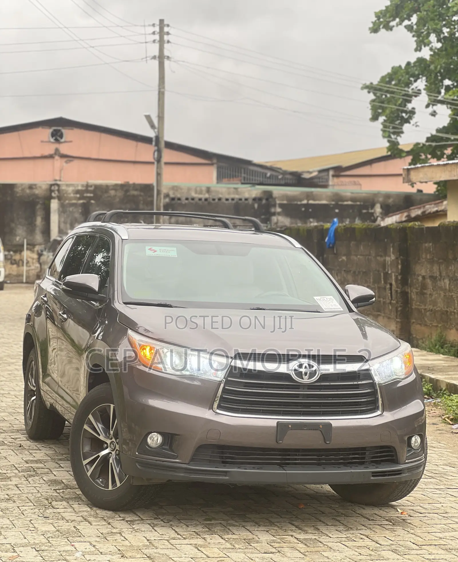 Toyota Highlander XLE V6 4x2 (3.5L 6cyl 6A) 2016 Gray