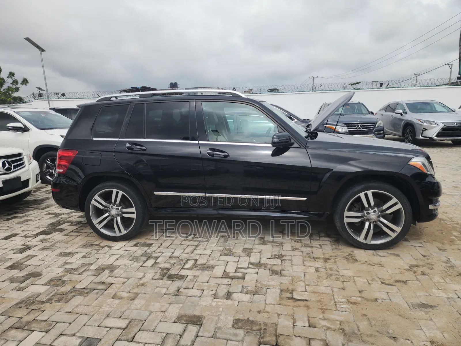 Mercedes-Benz GLK-Class 2014 Black