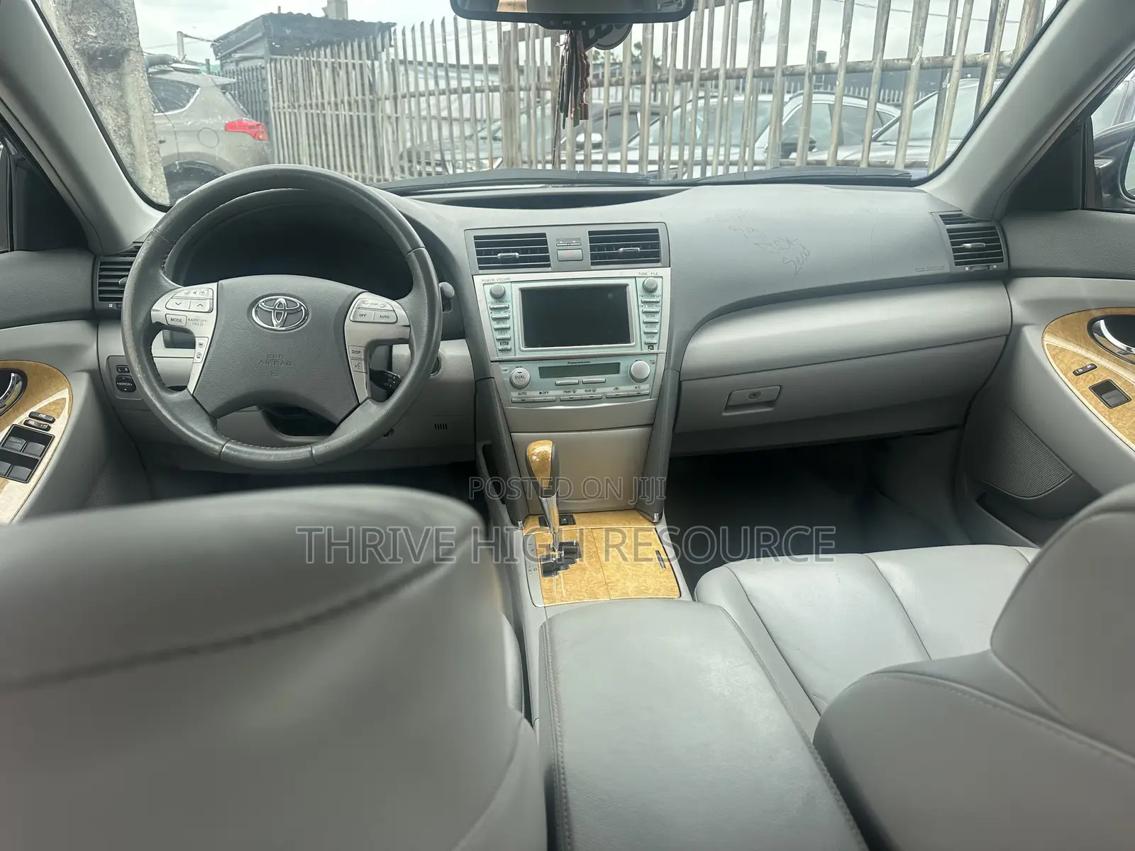 Toyota Camry XLE V6 4dr Sedan (3.5L 6cyl 6AM) 2007 Gray