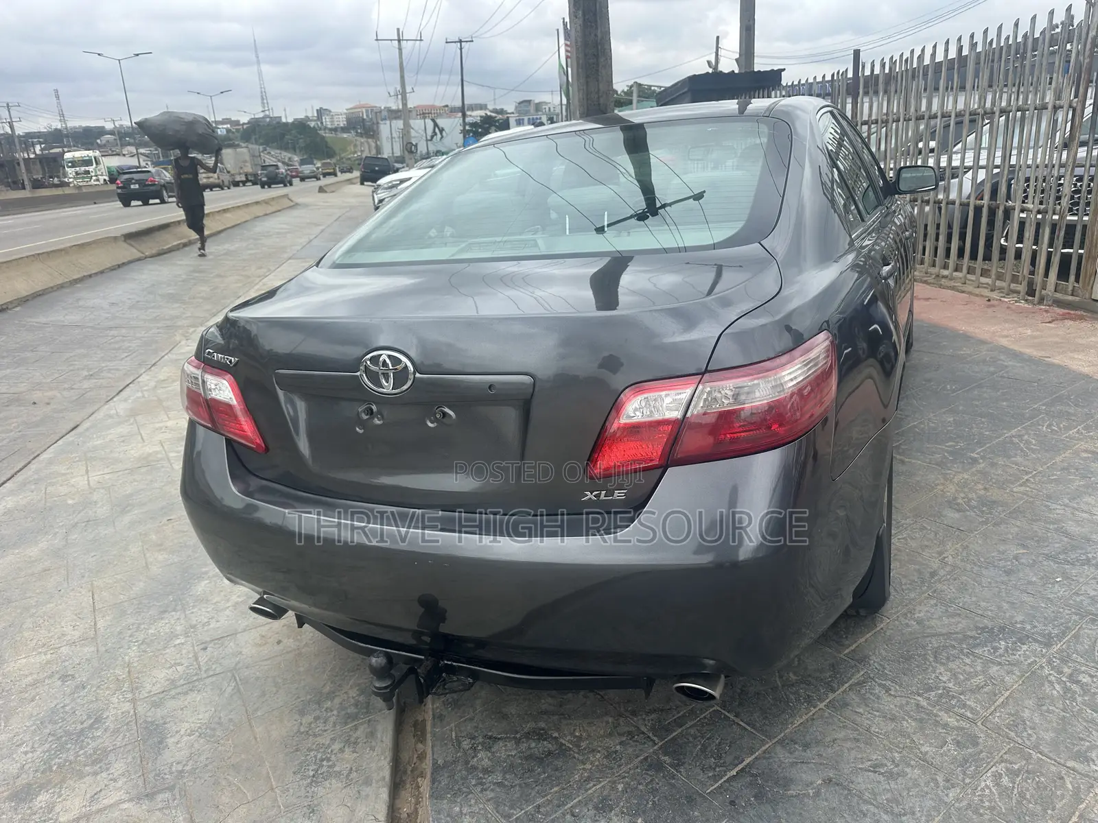 Toyota Camry XLE V6 4dr Sedan (3.5L 6cyl 6AM) 2007 Gray
