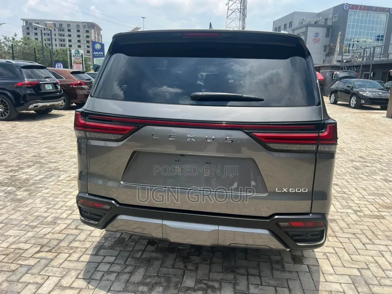 Lexus LX 2023 Gray
