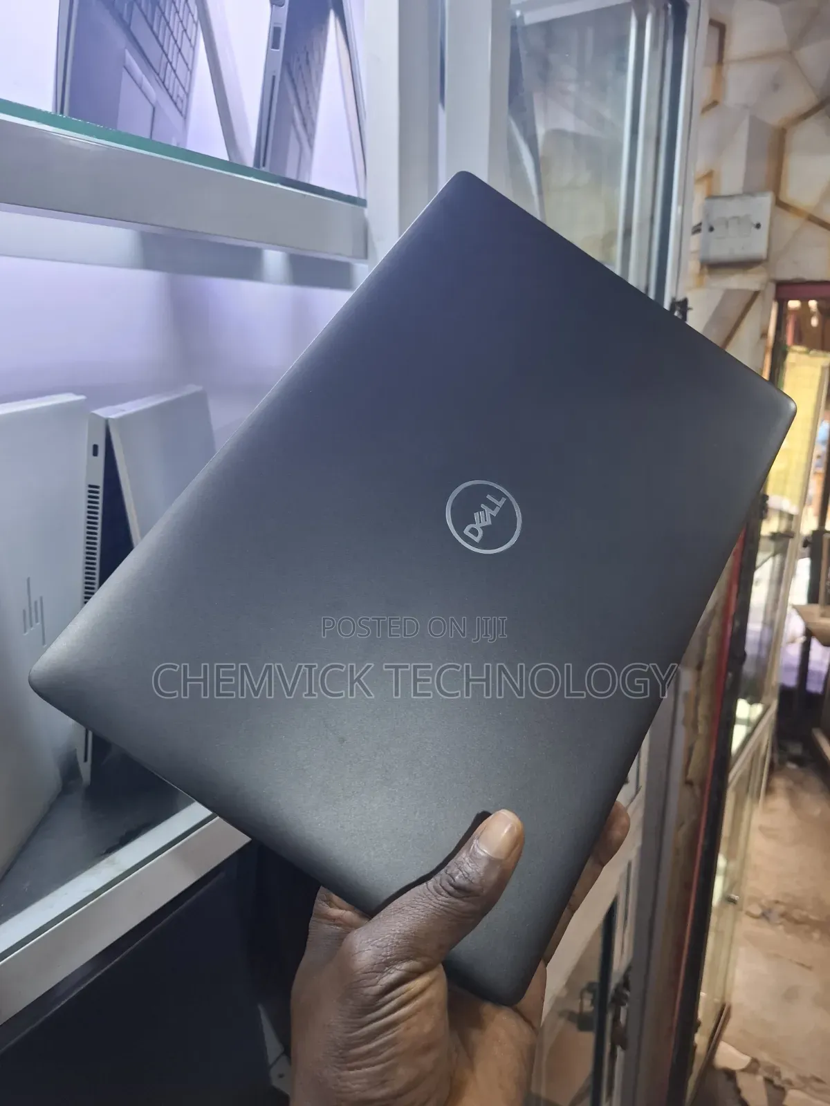 Laptop Dell Latitude 5400 8GB Intel Core i7 SSD 256GB