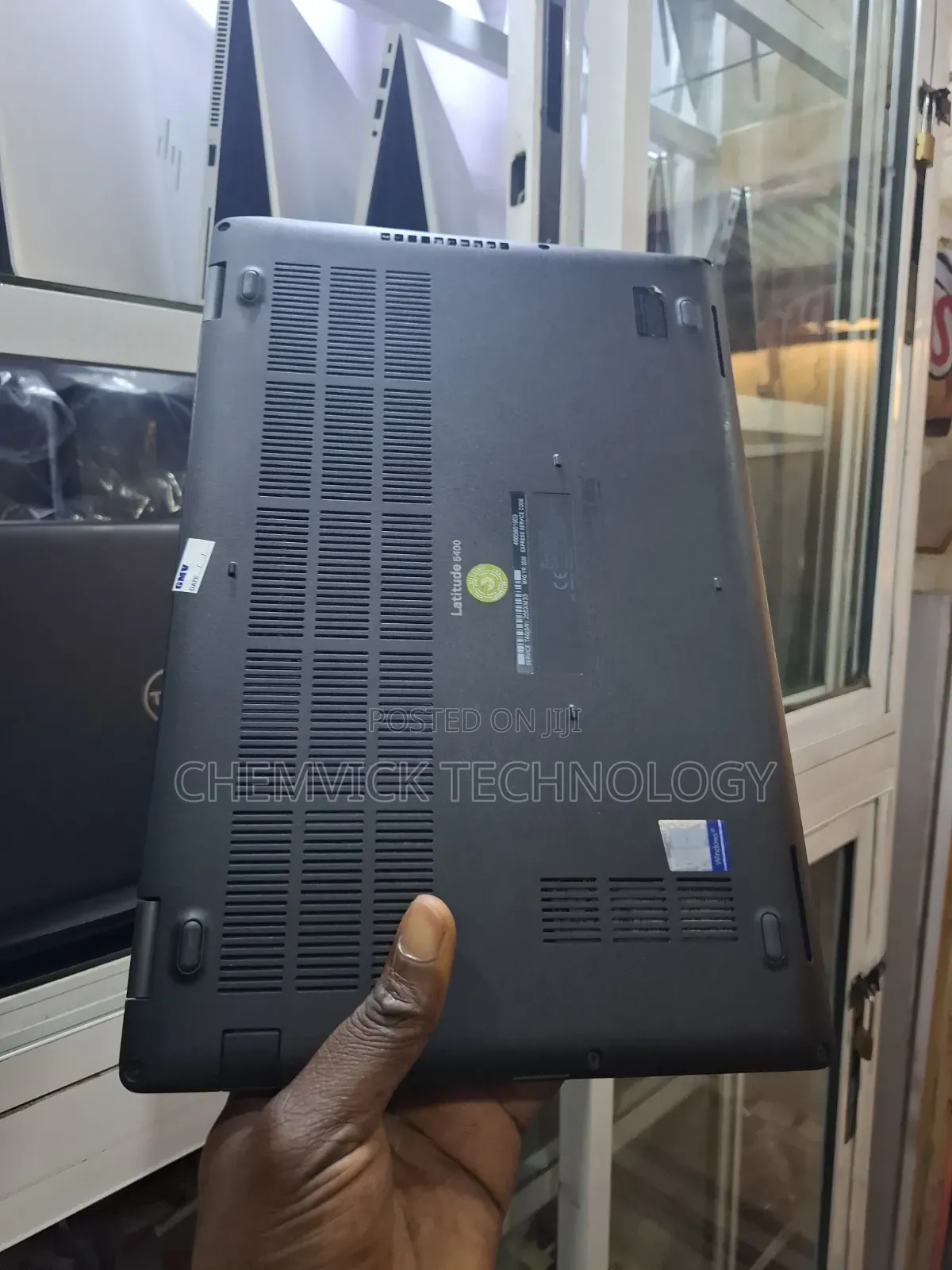 Laptop Dell Latitude 5400 8GB Intel Core i7 SSD 256GB