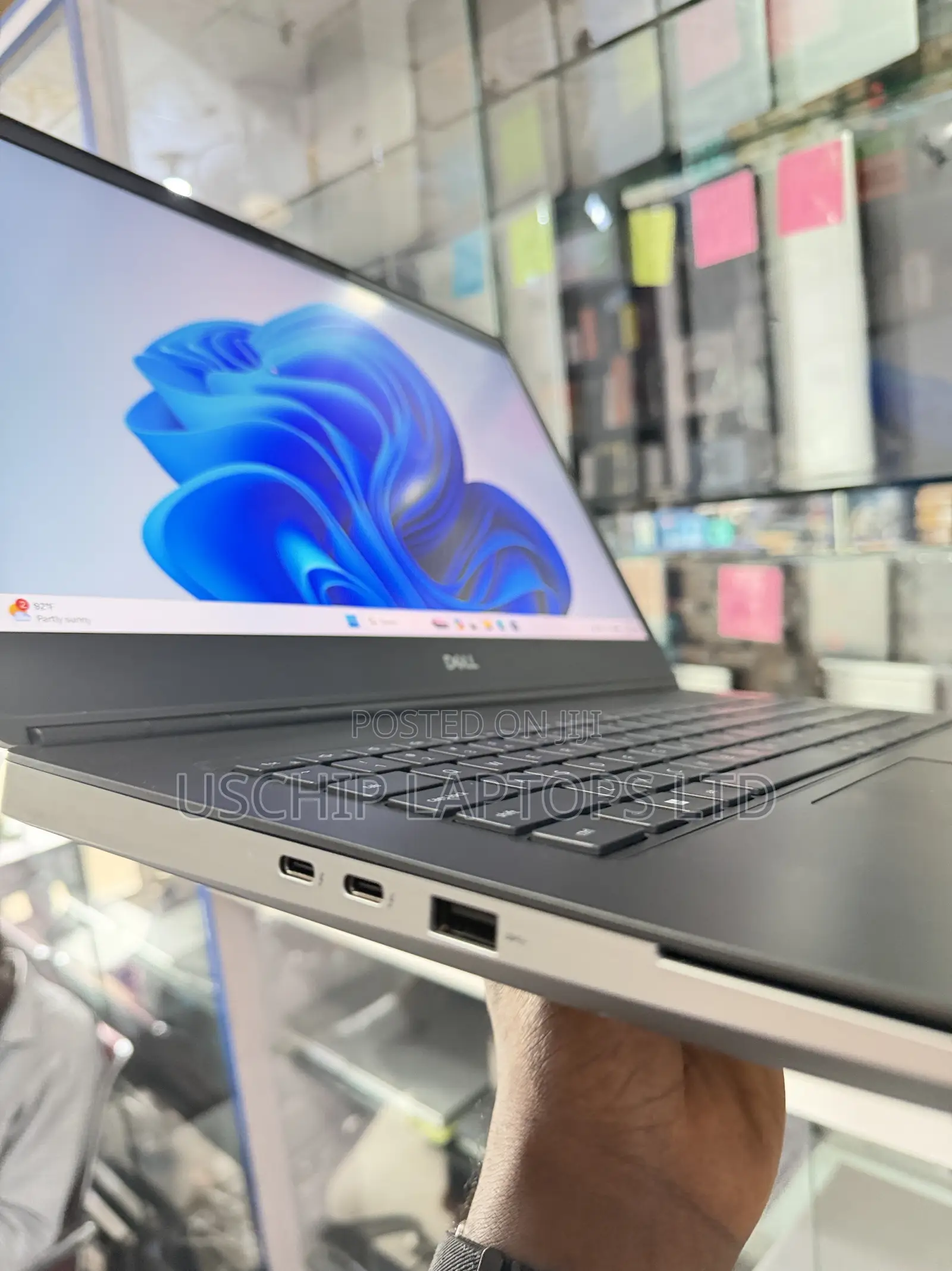 Laptop Dell Precision 7760 32GB Intel Core i9 SSD 512GB