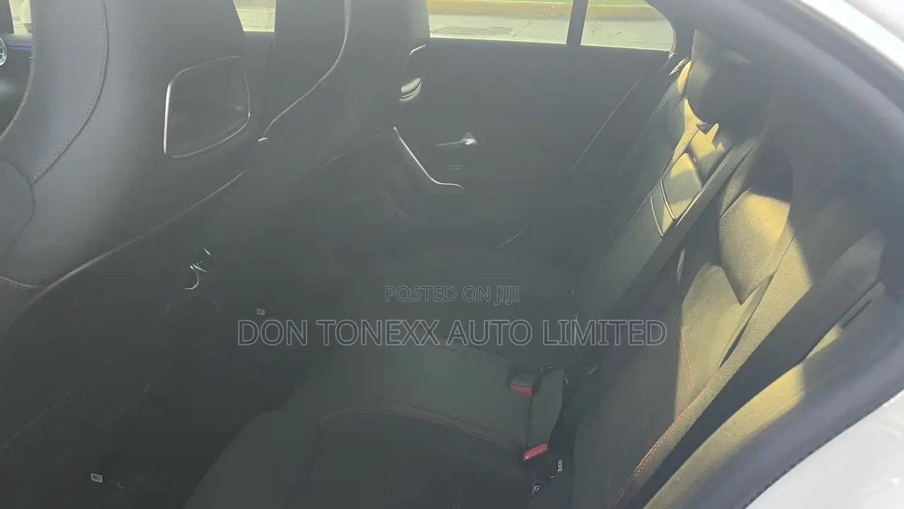 Mercedes-Benz CLA-Class CLA 250 4MATIC Sedan 2020 White