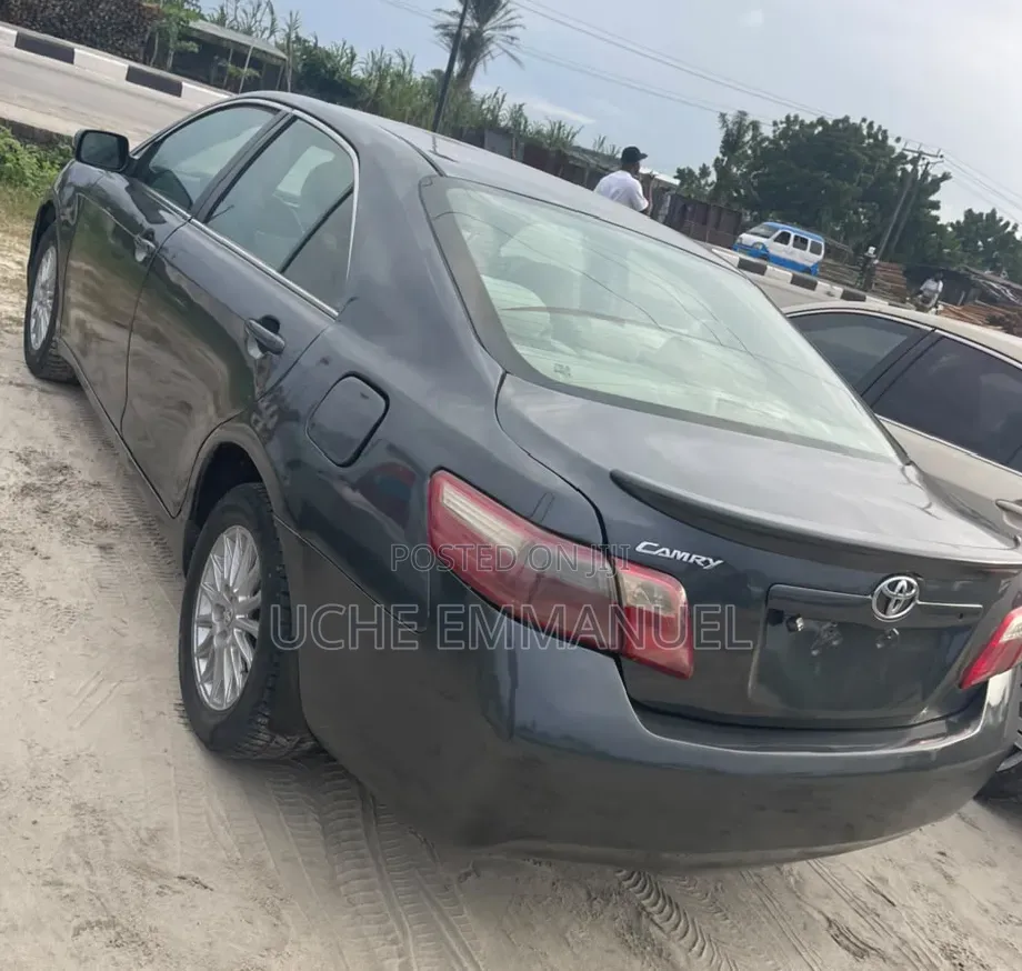 Toyota Camry 2008 Gray