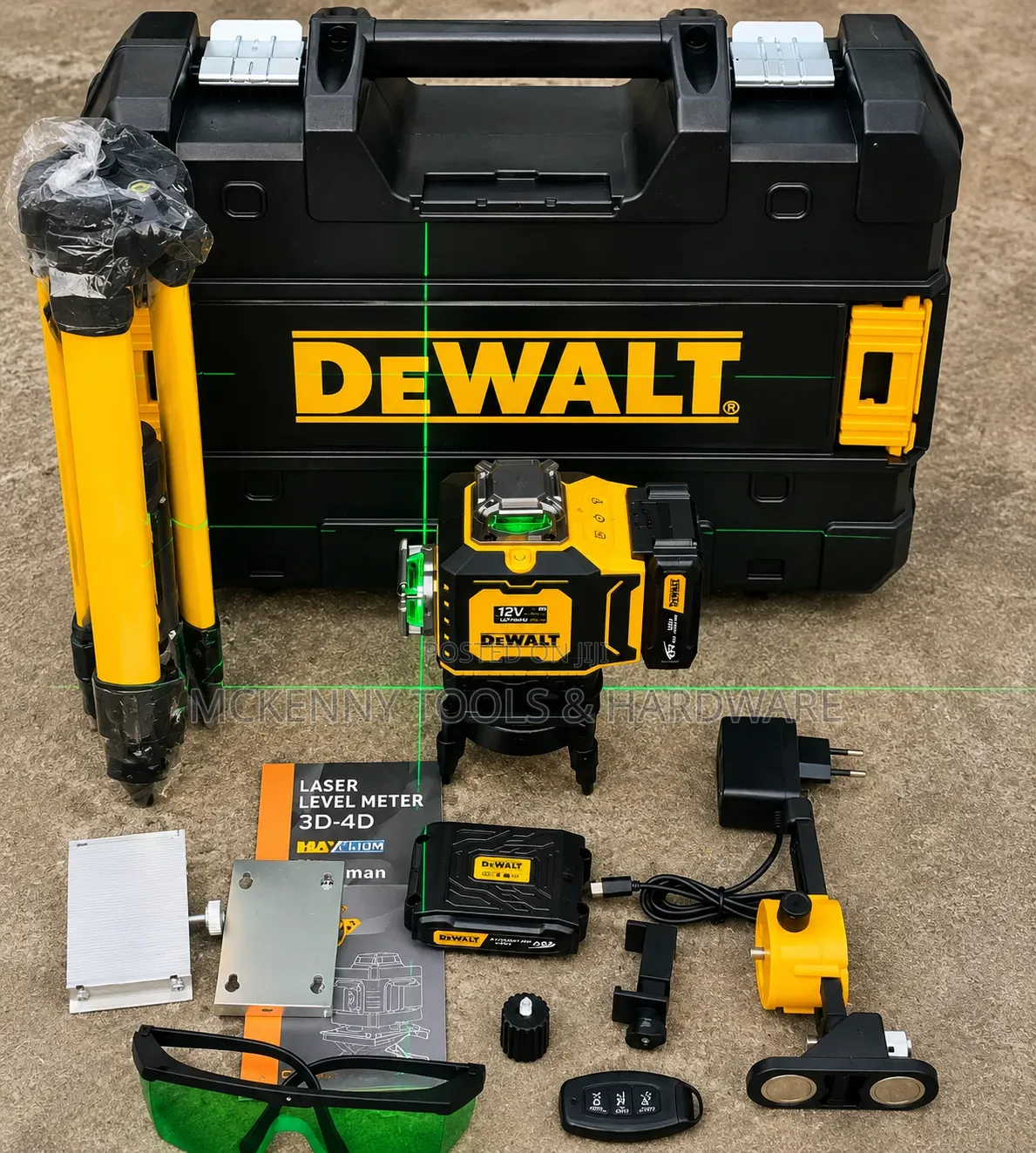 DEWALT 3d/4d Green Laser Level With Tripod & Carrying Case
