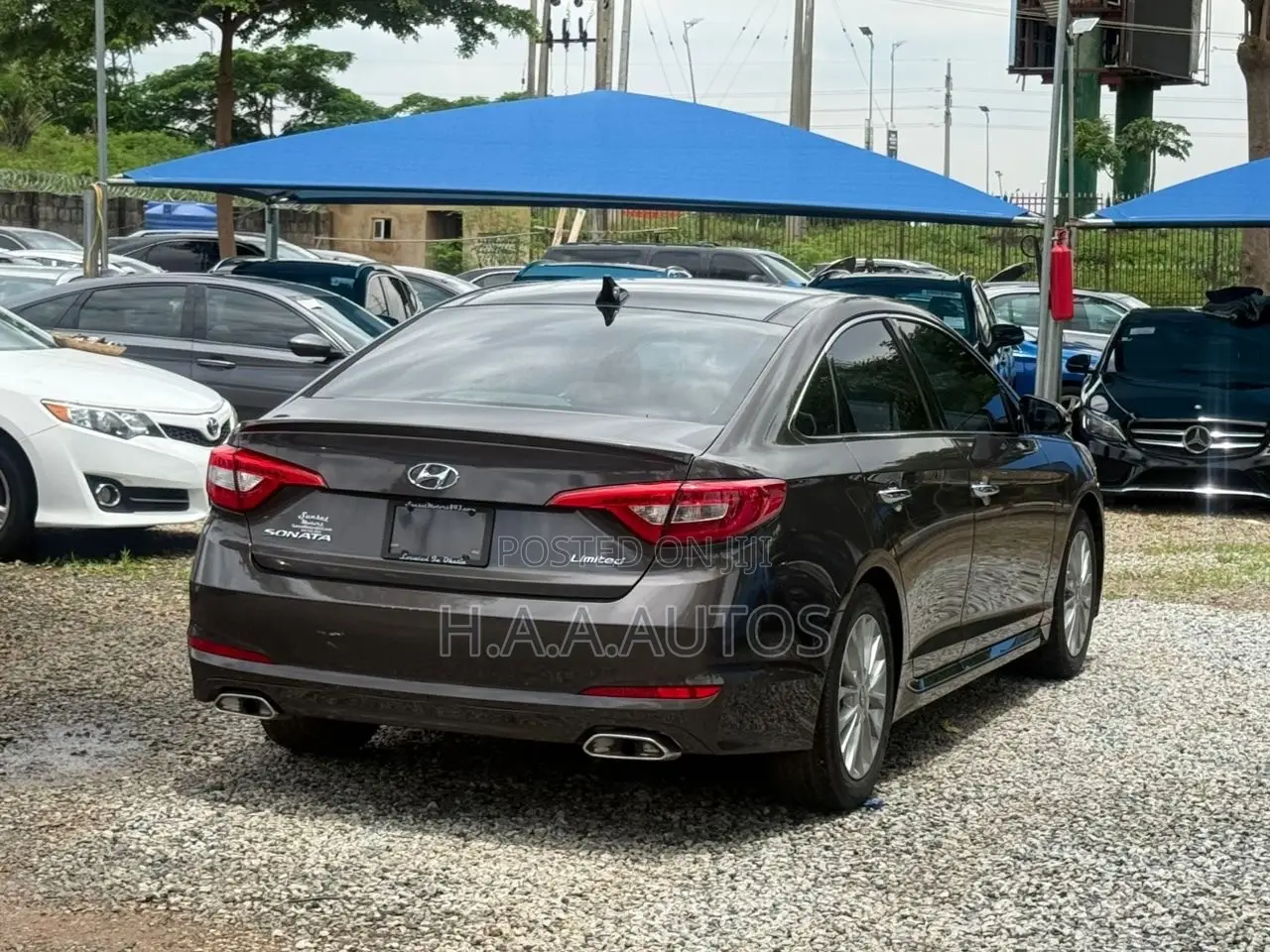 Hyundai Sonata Limited 4dr Sedan (2.4L 4cyl 6A) 2015 Gold