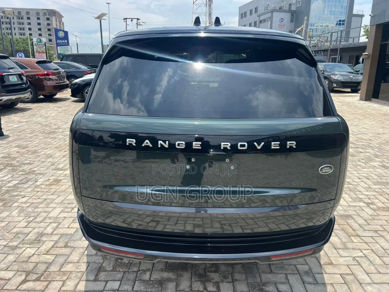 New Land Rover Range Rover 2023 Green