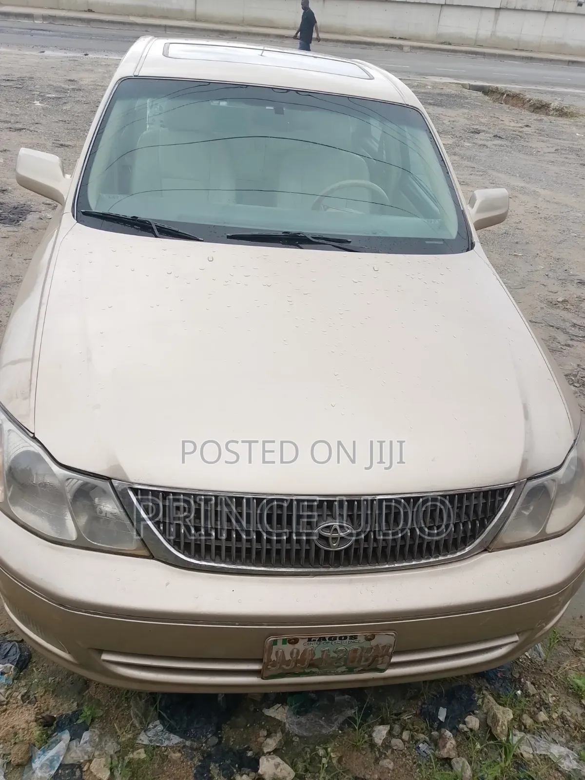 Toyota Avalon 2003 Gold