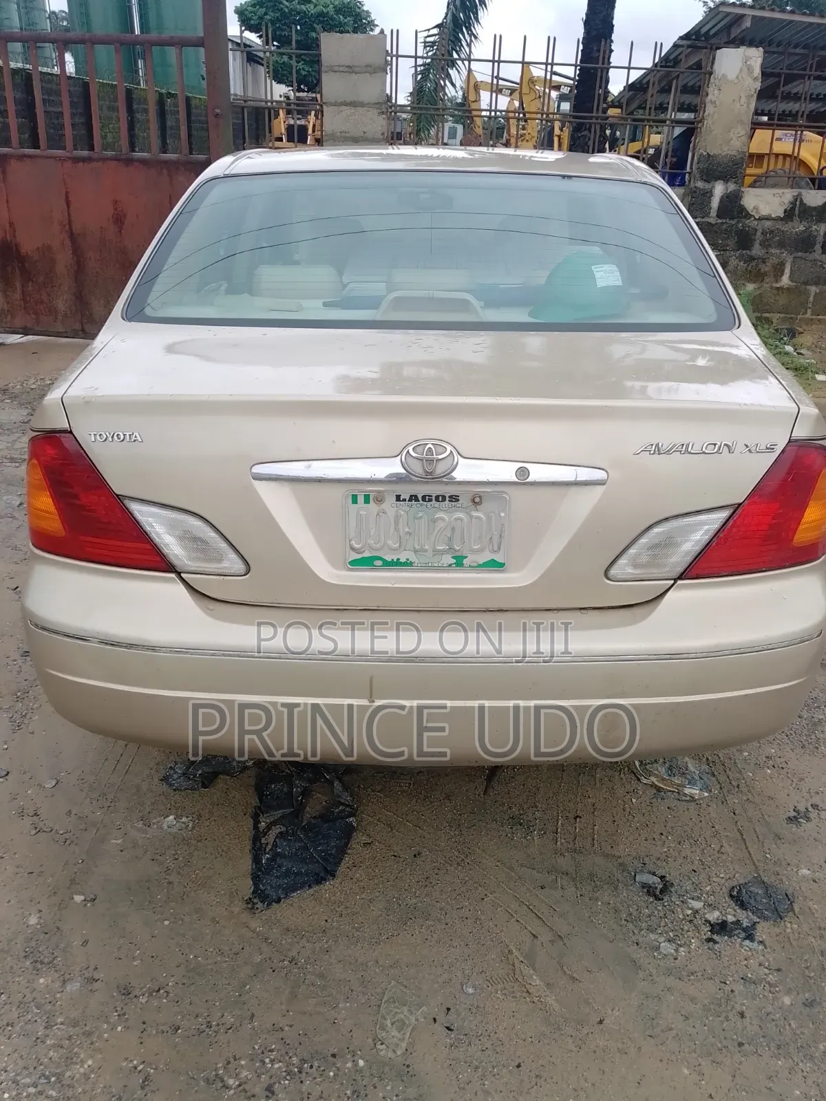 Toyota Avalon 2003 Gold