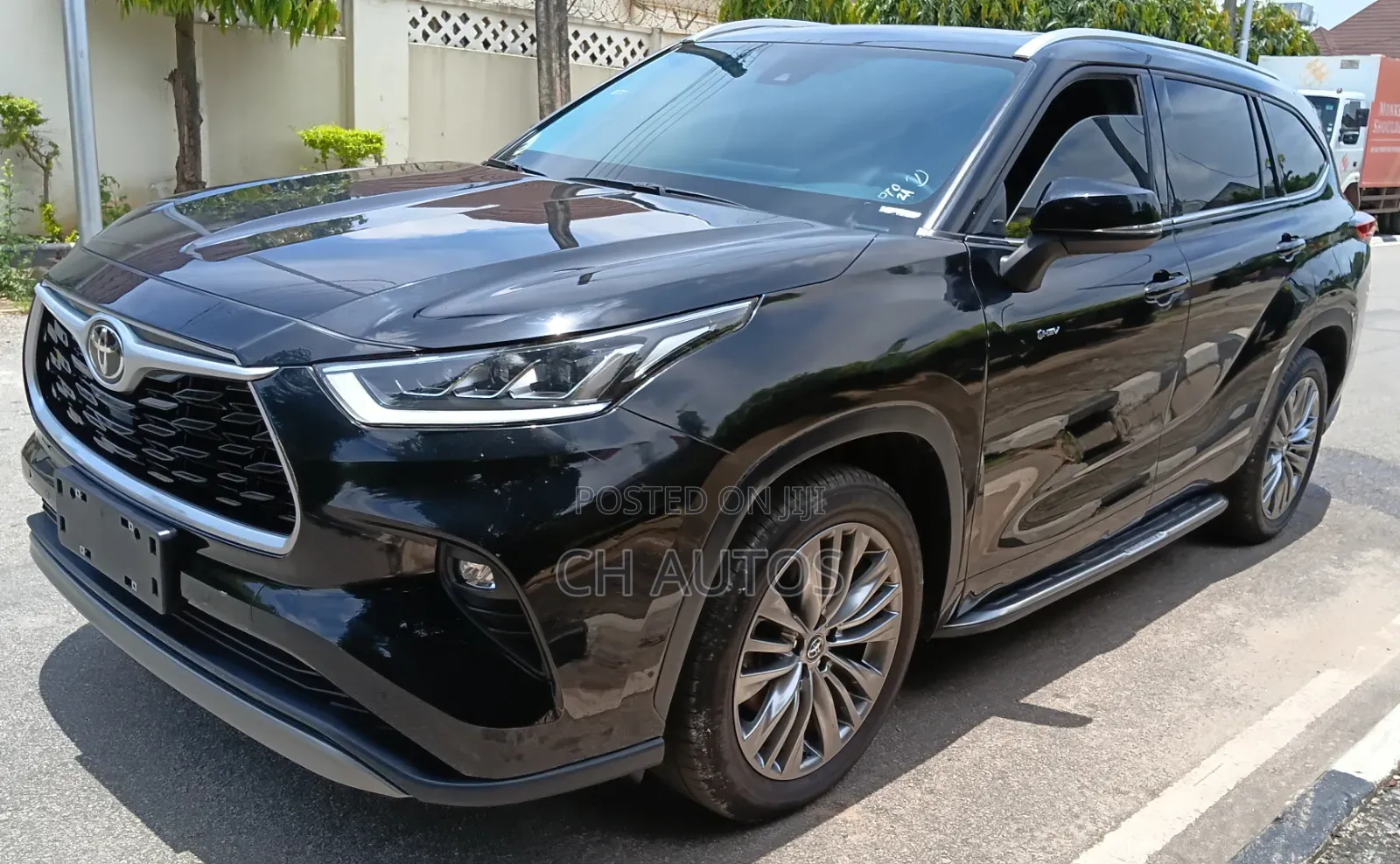 Toyota Highlander Platinum AWD 2024 Black