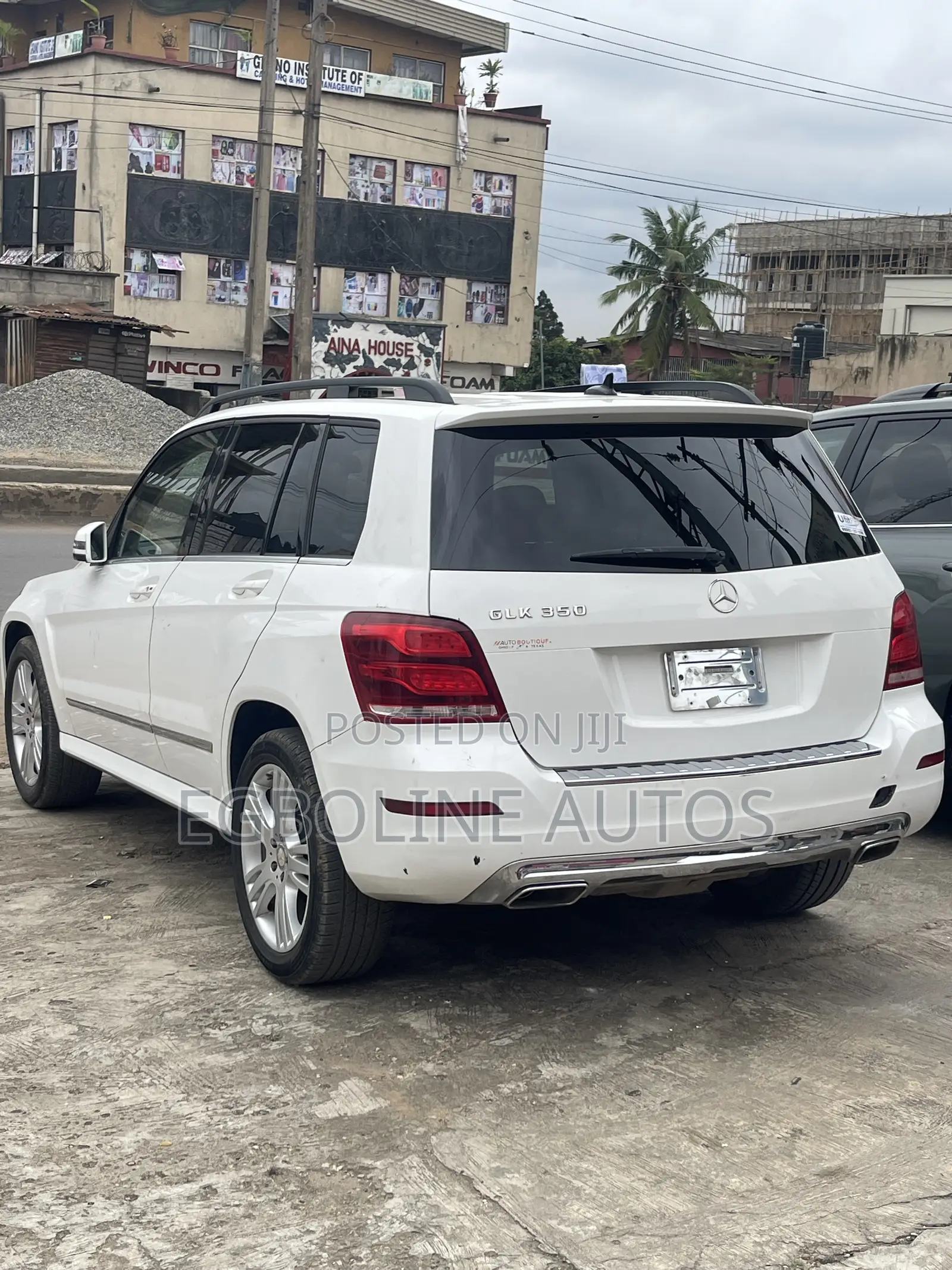 Mercedes-Benz GLK-Class Base GLK 350 4dr AWD 4MATIC (3.5L 6cyl 7A) 2015