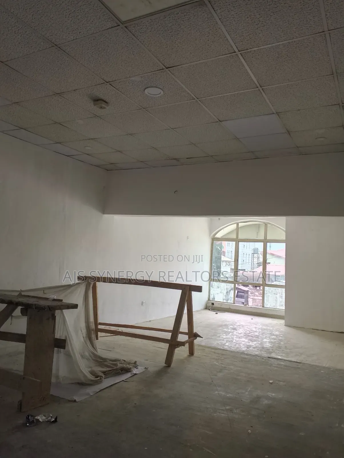 1bdrm Duplex in Behind Evercare, Lekki Phase 1 for rent