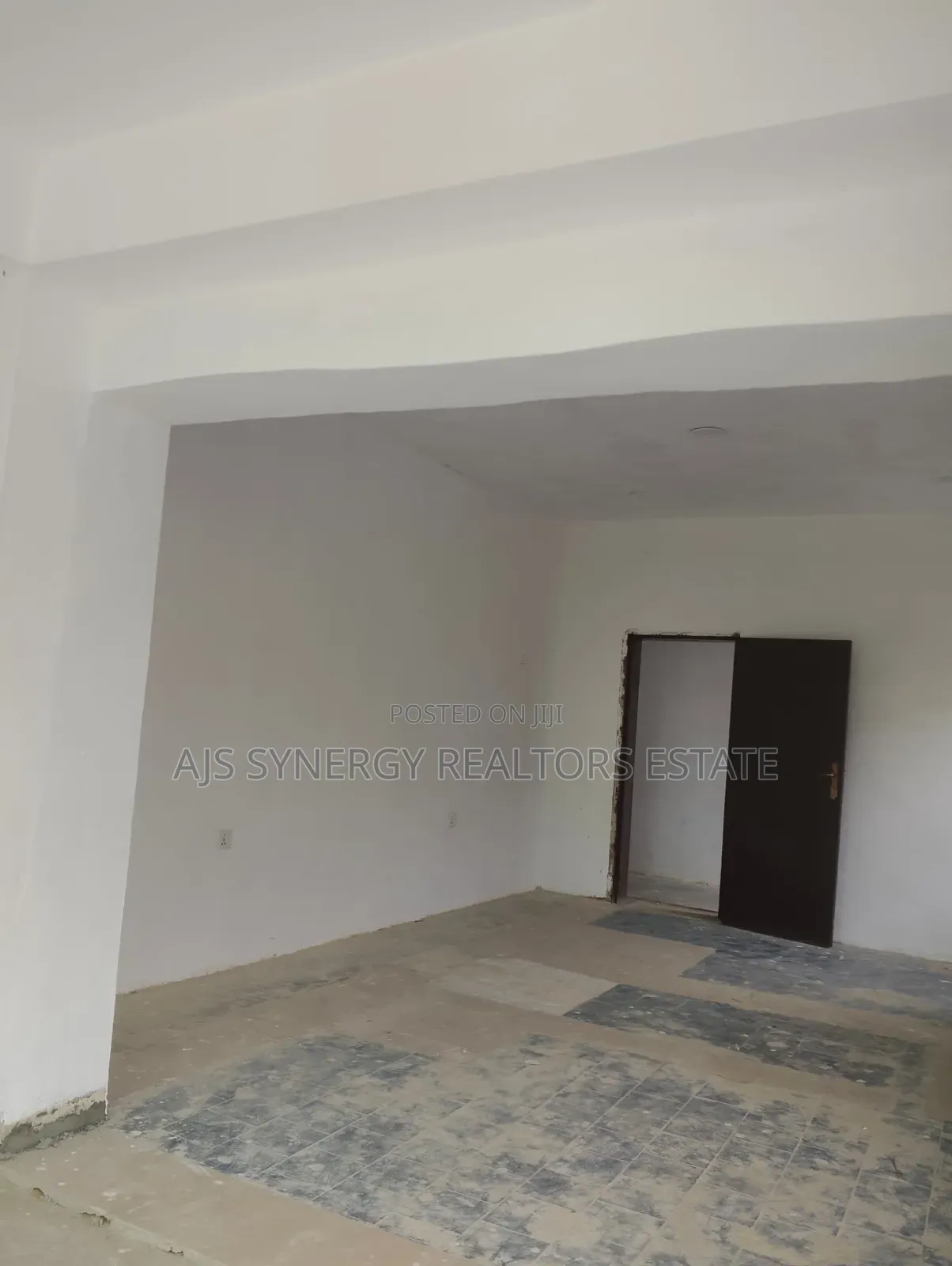 1bdrm Duplex in Behind Evercare, Lekki Phase 1 for rent