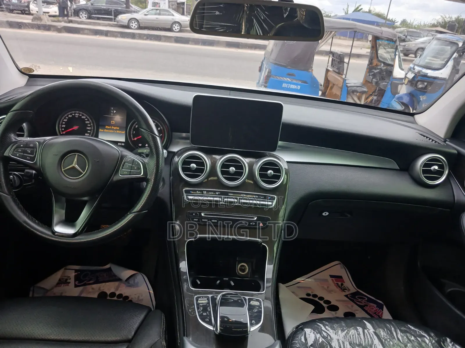 Mercedes-Benz GLC-Class 2017 White