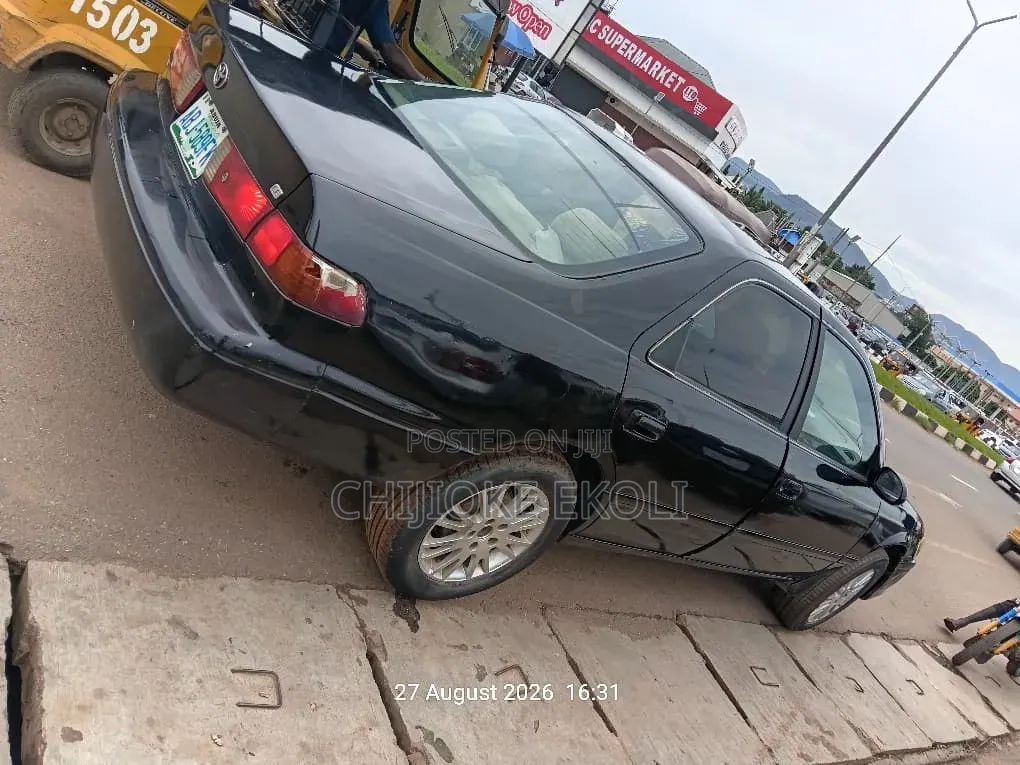 Toyota Camry 2022 Black
