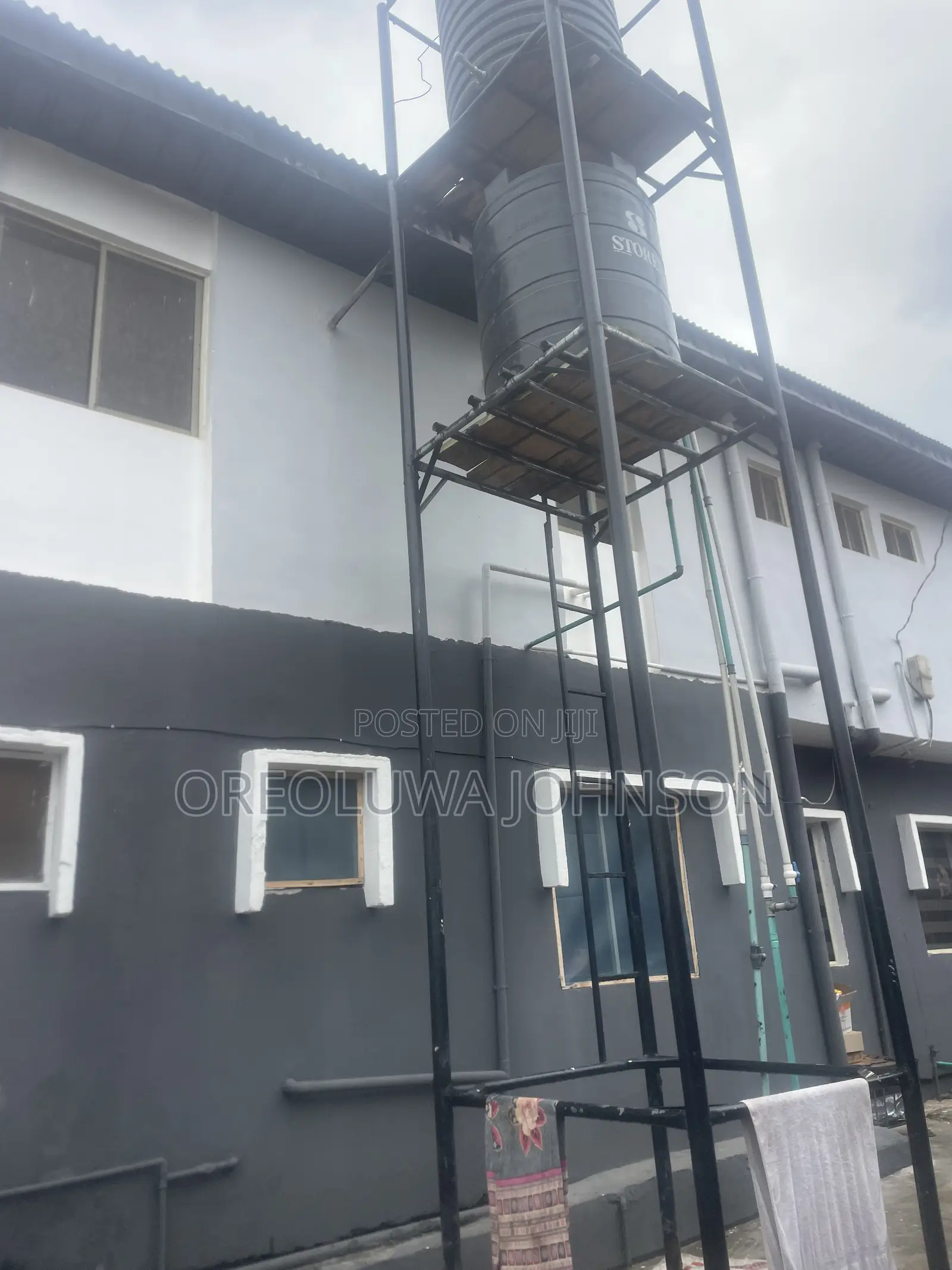 3bdrm Block of Flats in Iseri Olofin for sale