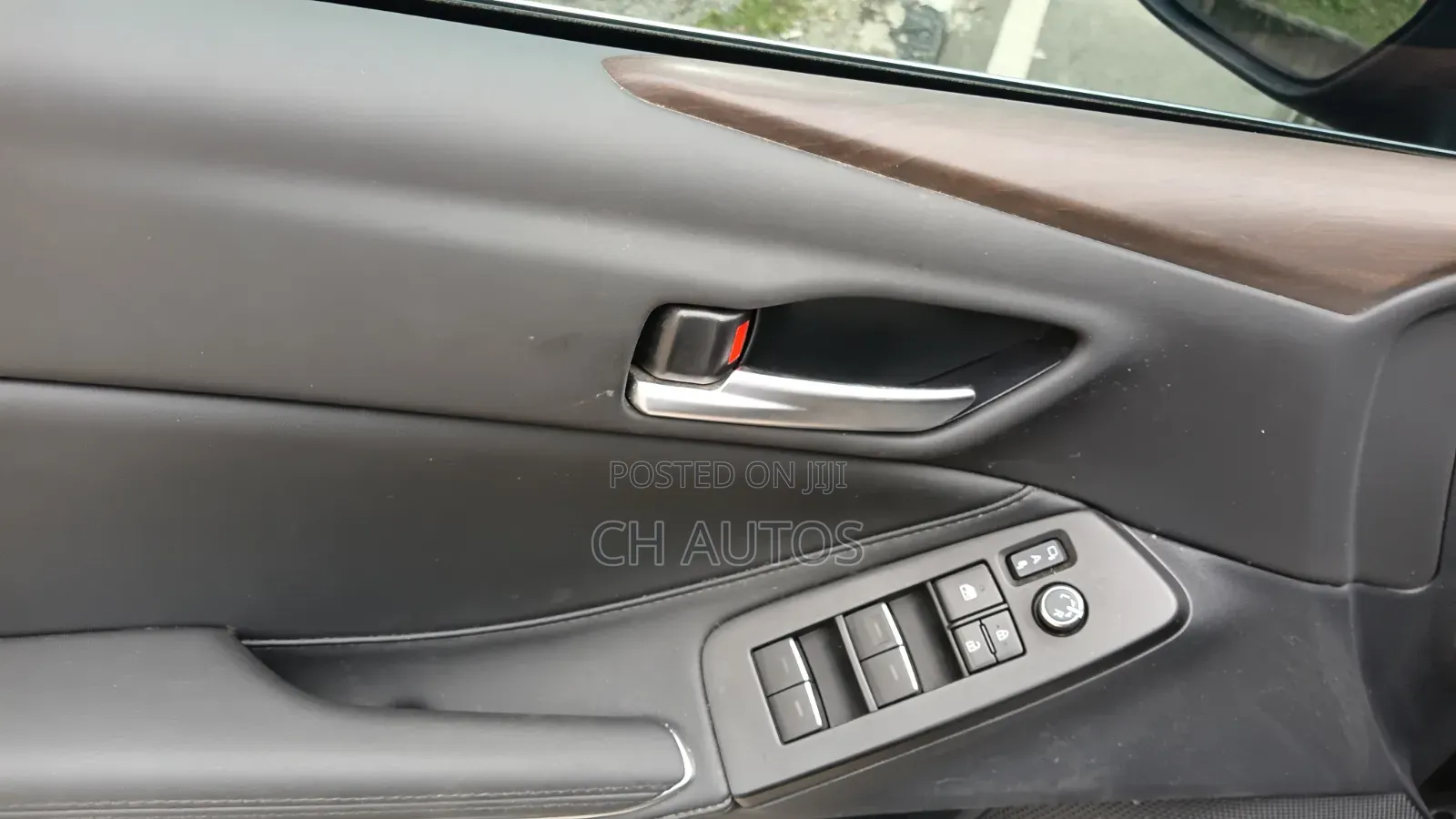Toyota Avalon 2025 Black