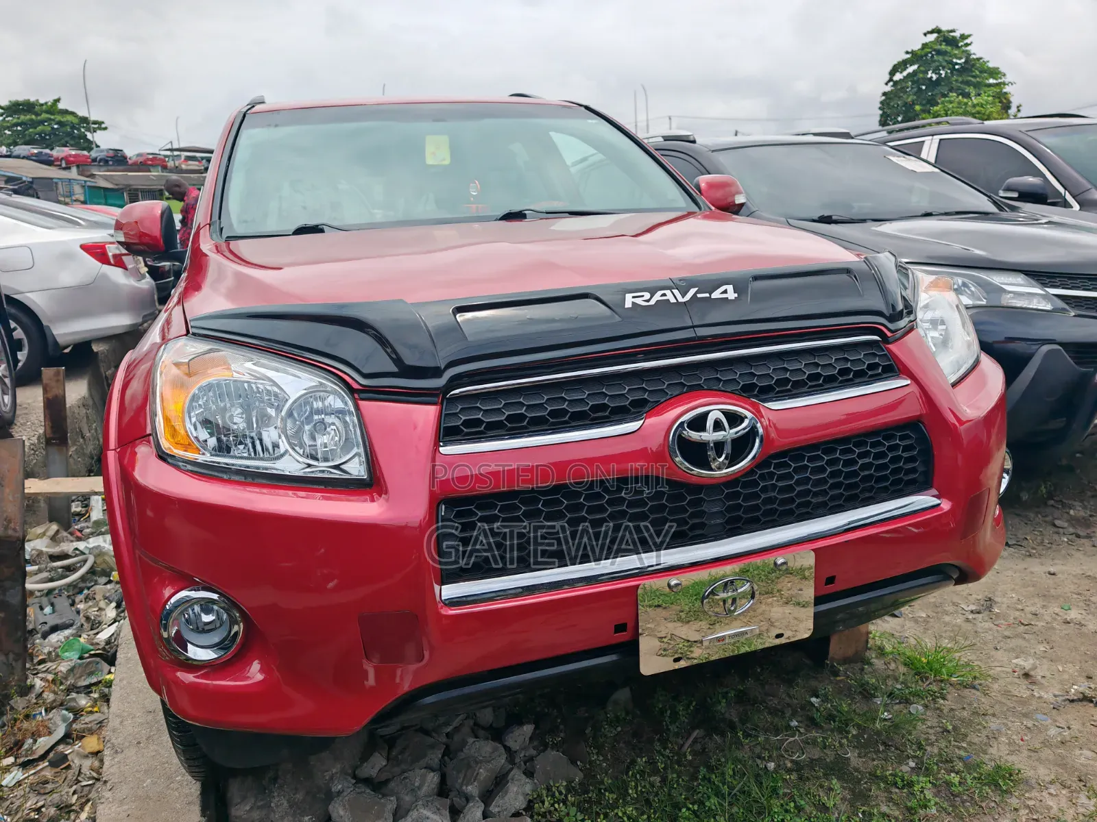 Toyota RAV4 2010 Red