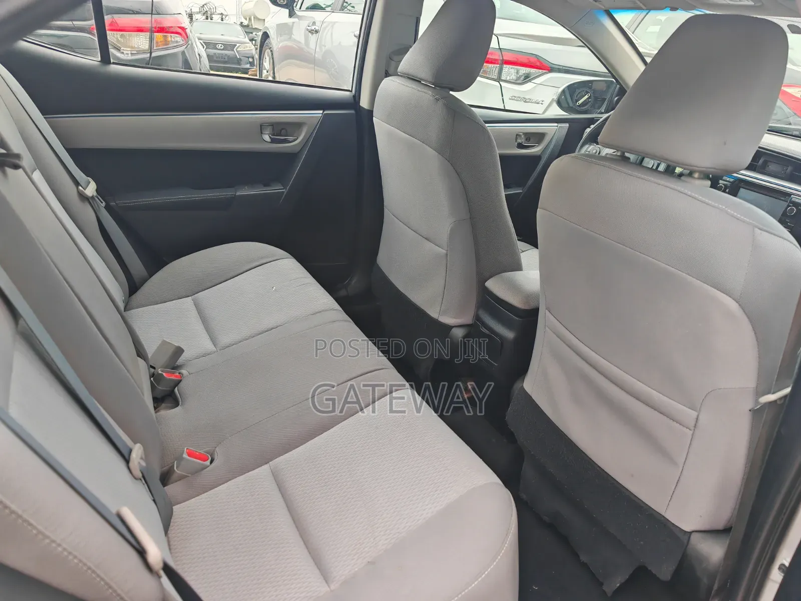 Toyota Corolla 2016 Silver