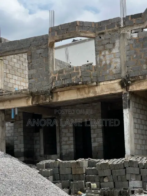 4bdrm Townhouse/Terrace in Life Camp for sale