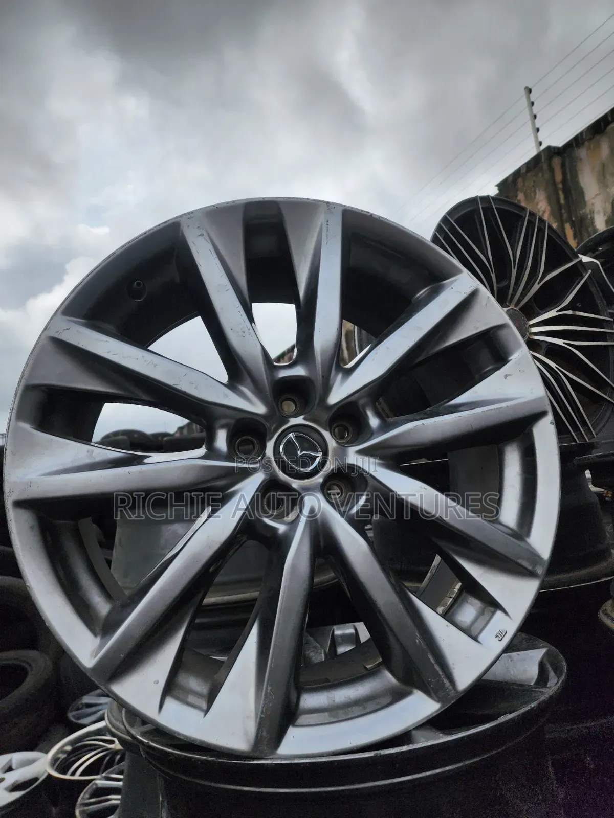 20inch Mazda Rim.
