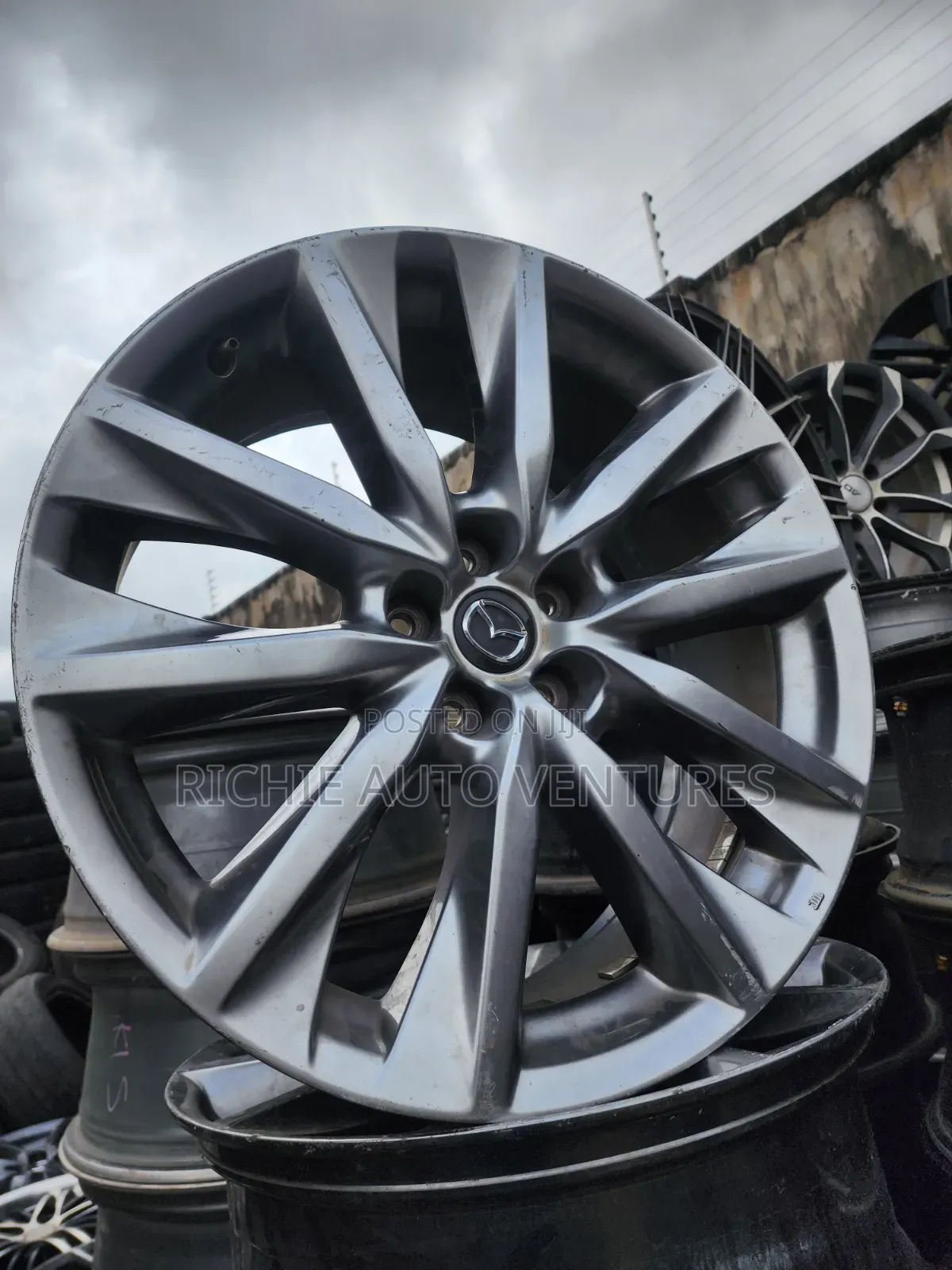 20inch Mazda Rim.