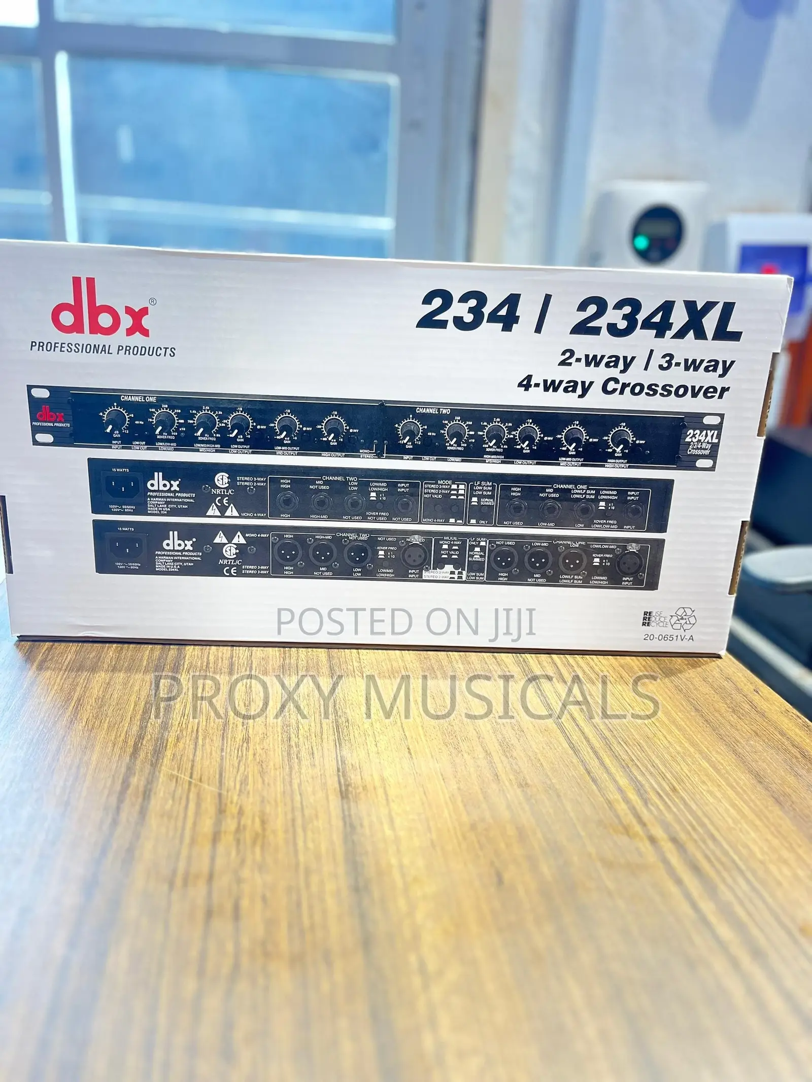 DBX Professional Crossover