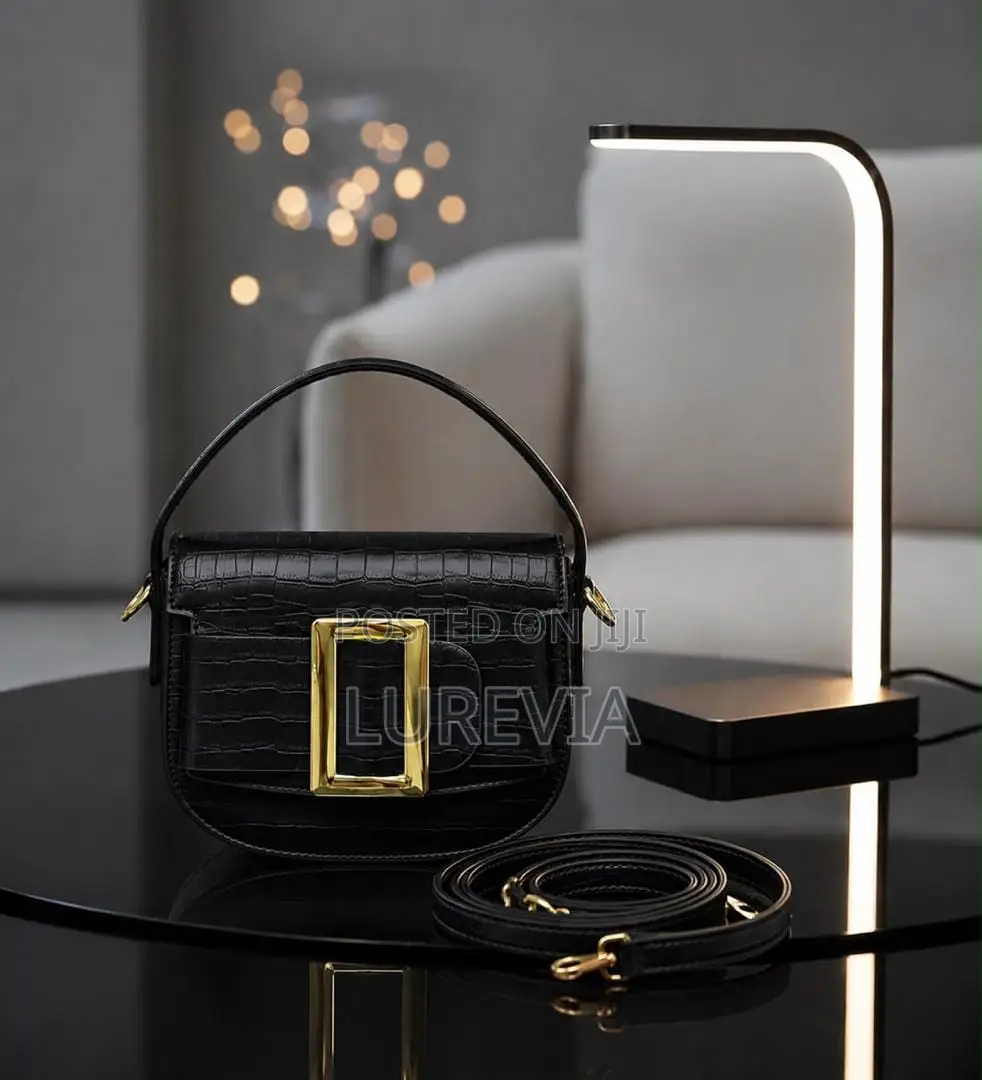 Elegant Women’s Shoulder Bag