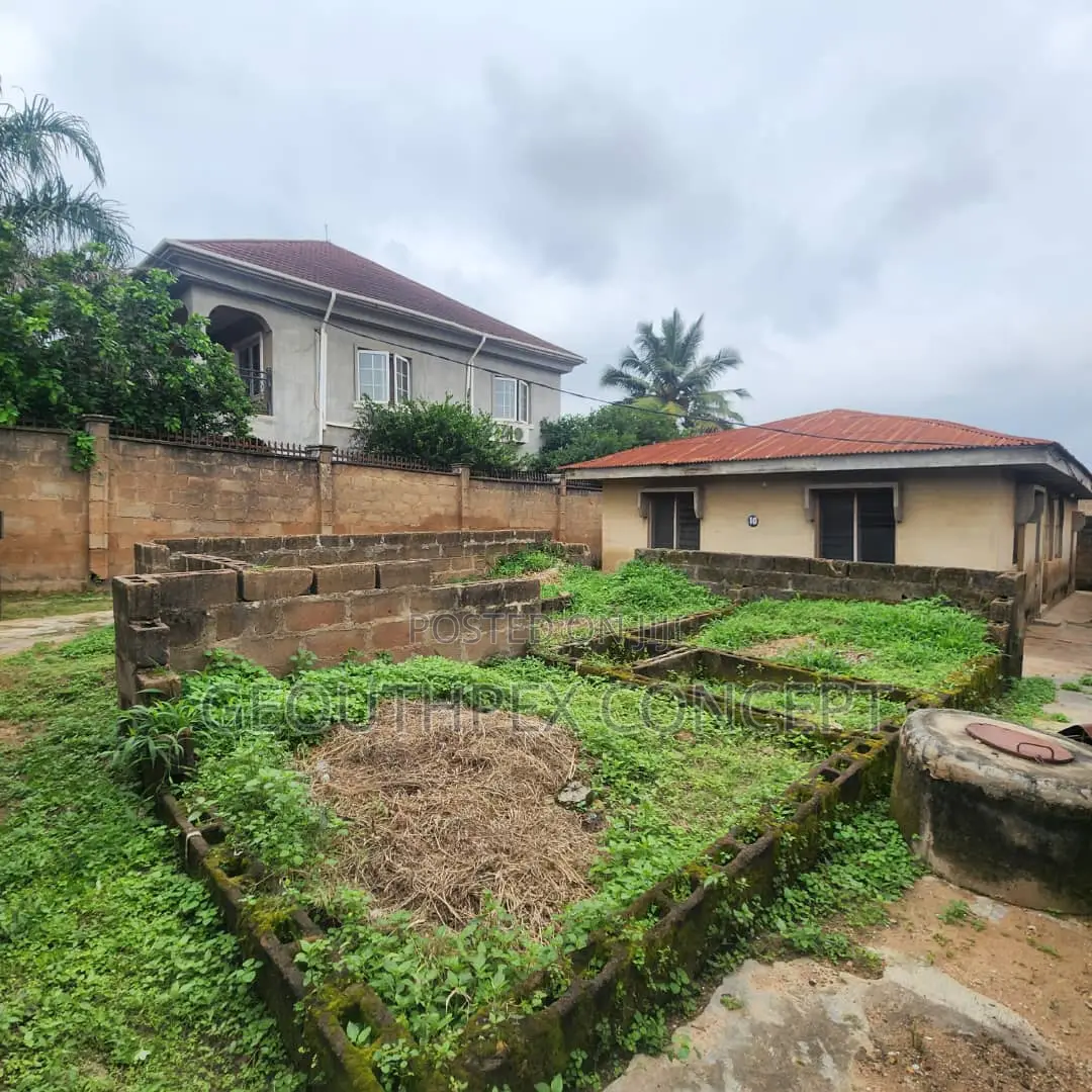 2bdrm Block of Flats in Akobo for sale