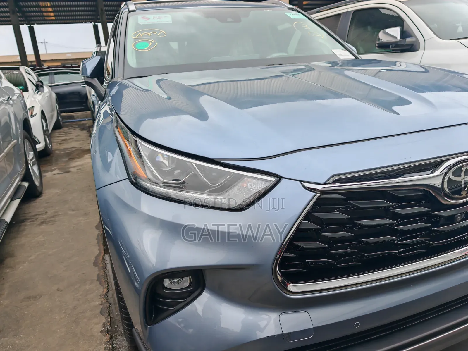 Toyota Highlander 2023 Blue