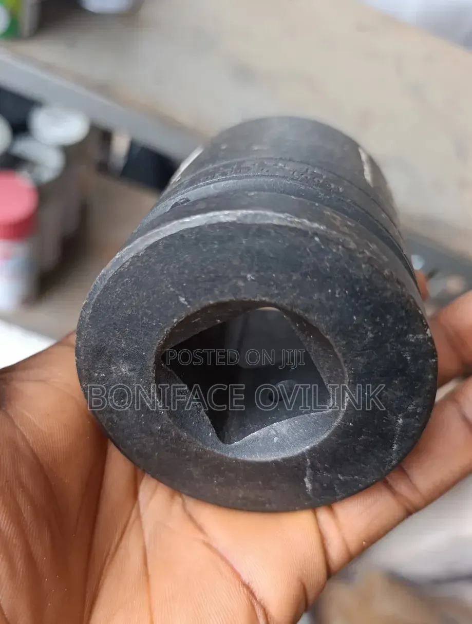 1-15/16" (49mm) Impact Heavy Duty Socket With 1" Drive