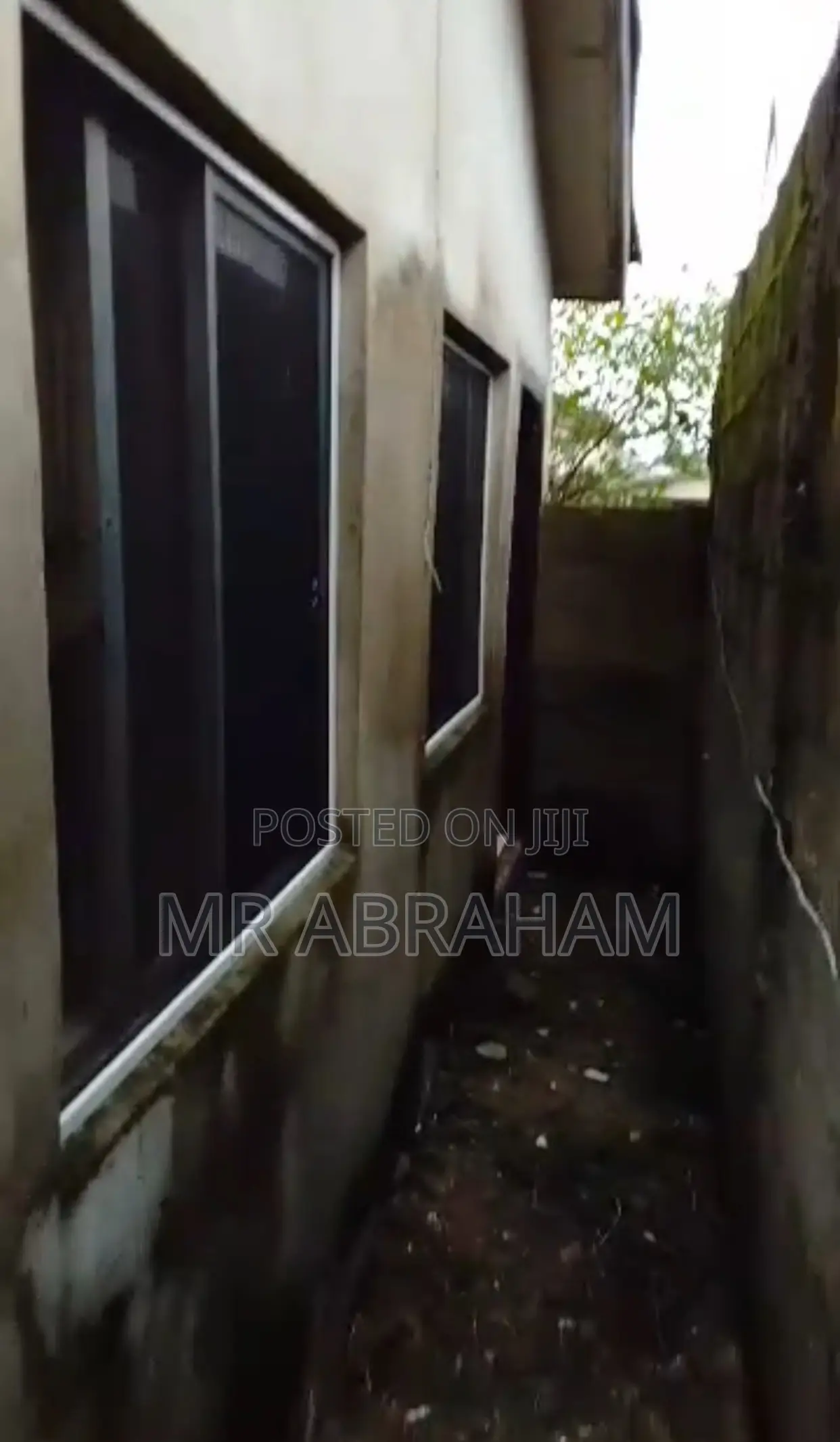 3bdrm Bungalow in Iyana Ishasi, Iba / Ojo for sale