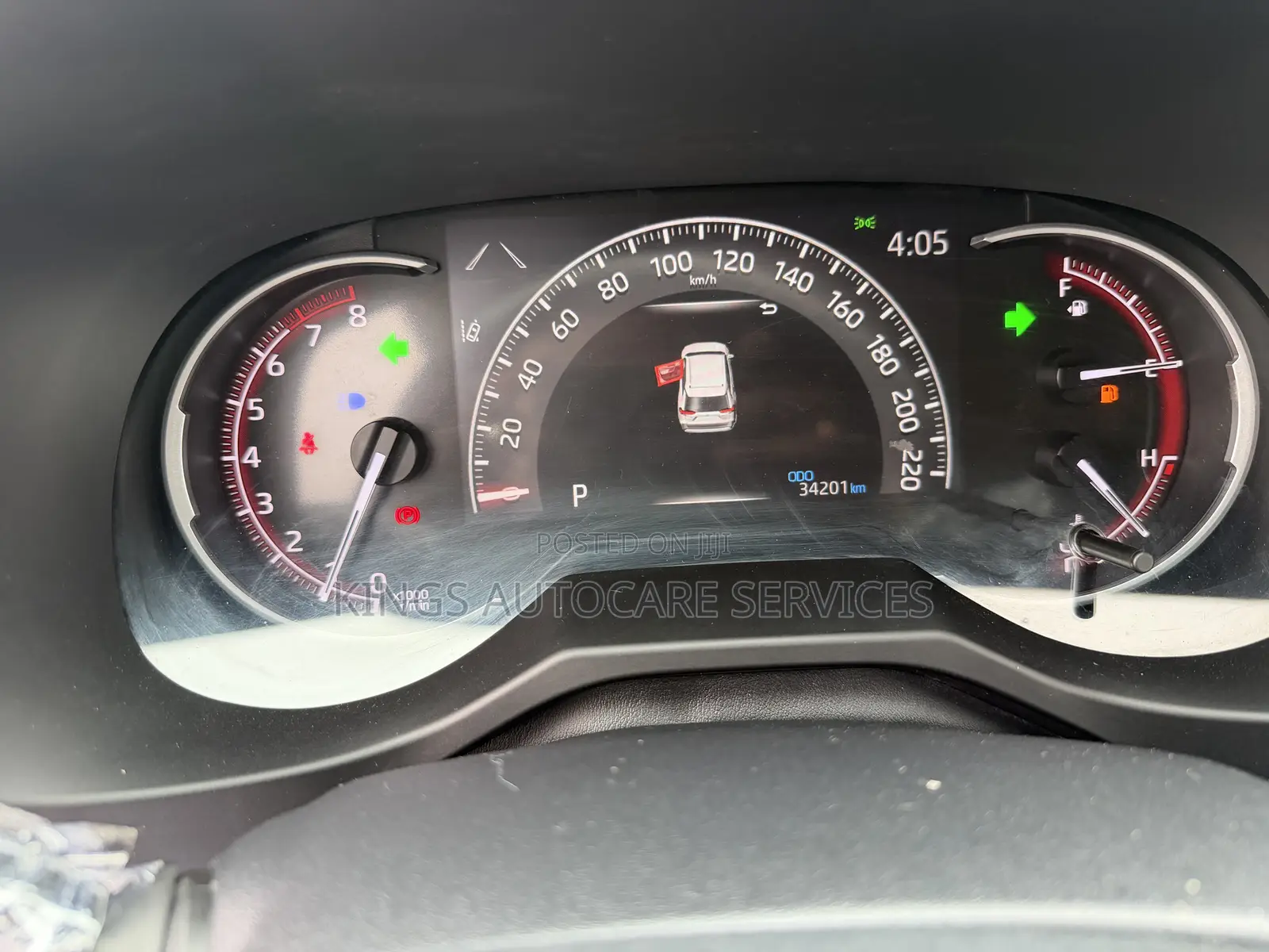 Toyota RAV4 XLE Premium 2021 White
