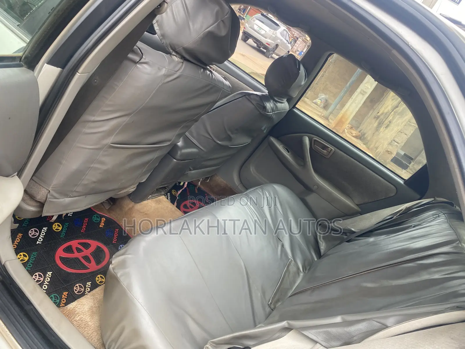 Toyota Camry LE 4dr Sedan (2.4L 4cyl 5M) 2002 Silver