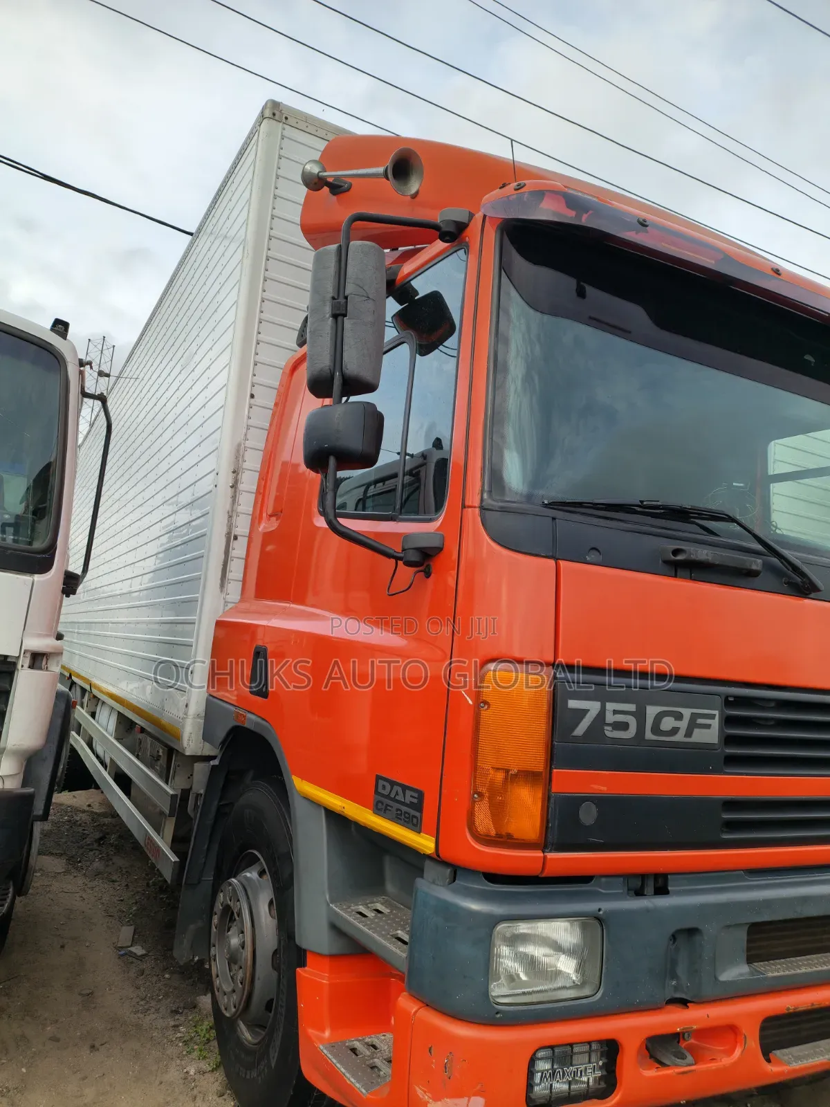 DAF 75 Container Body 6 Tyers 10 Bolts