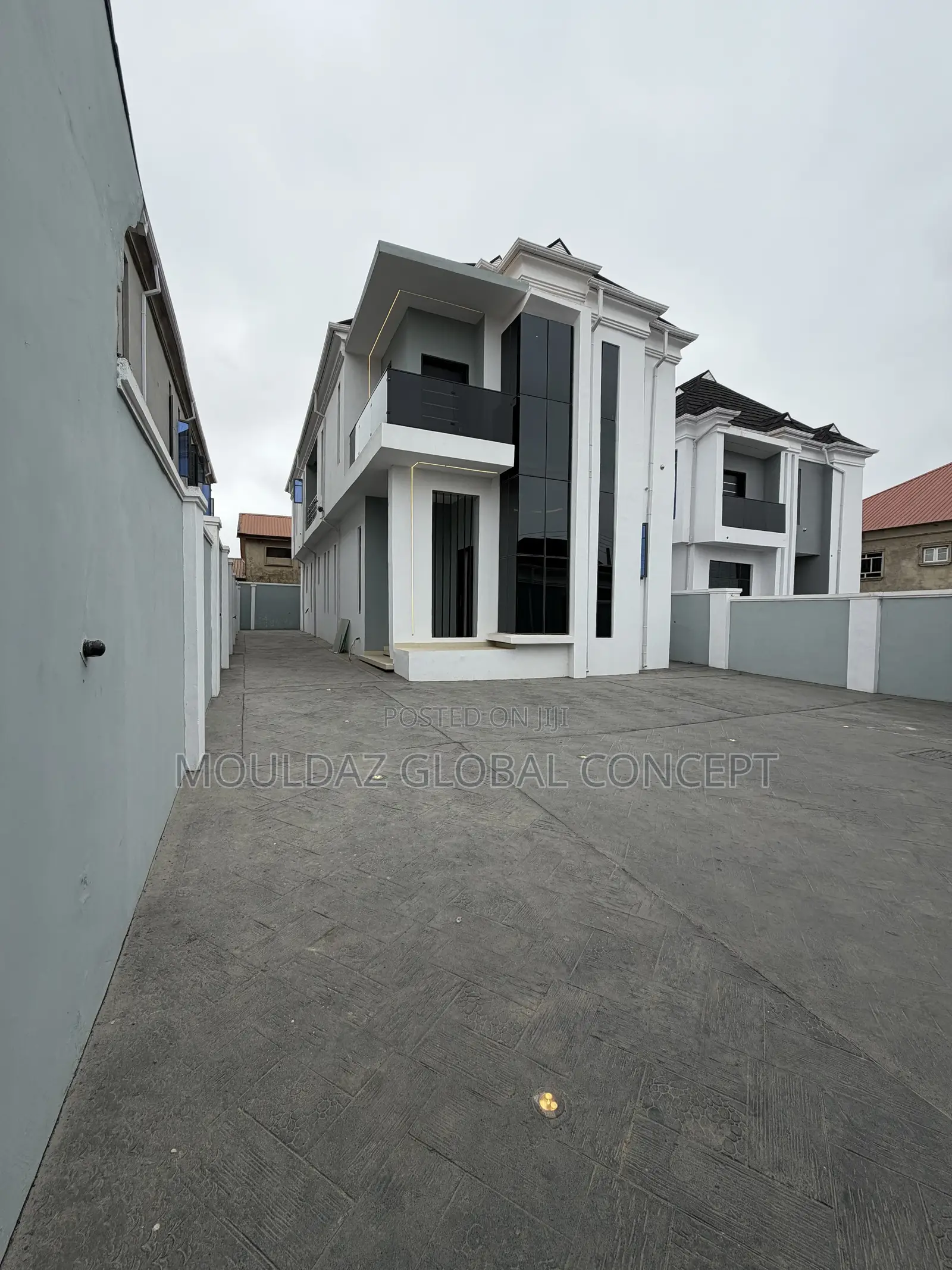 Furnished 4bdrm Duplex in Space Avenue, Akobo for sale