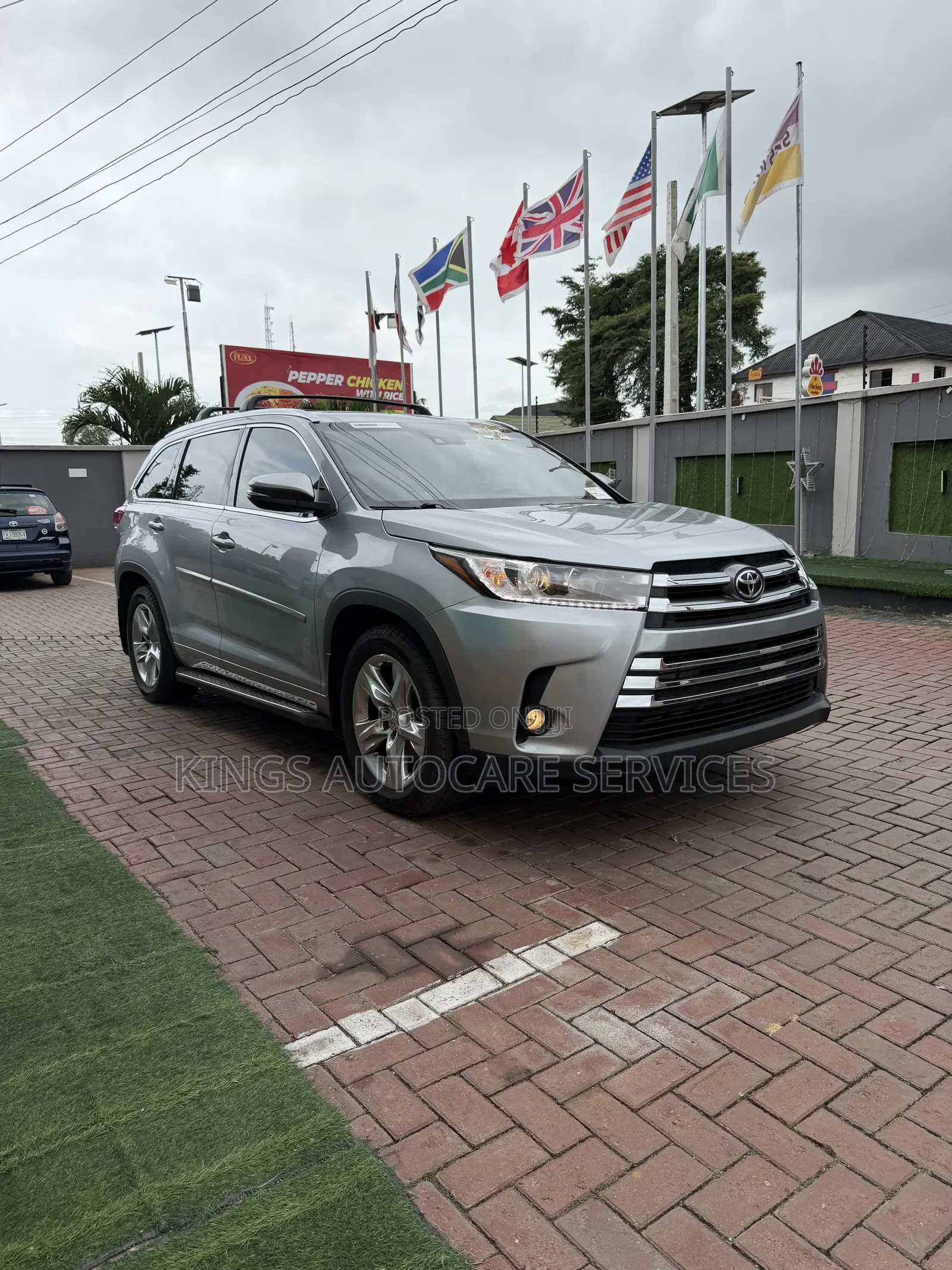 Toyota Highlander Limited 4dr SUV AWD (3.5L 6cyl 6A) 2015 Blue
