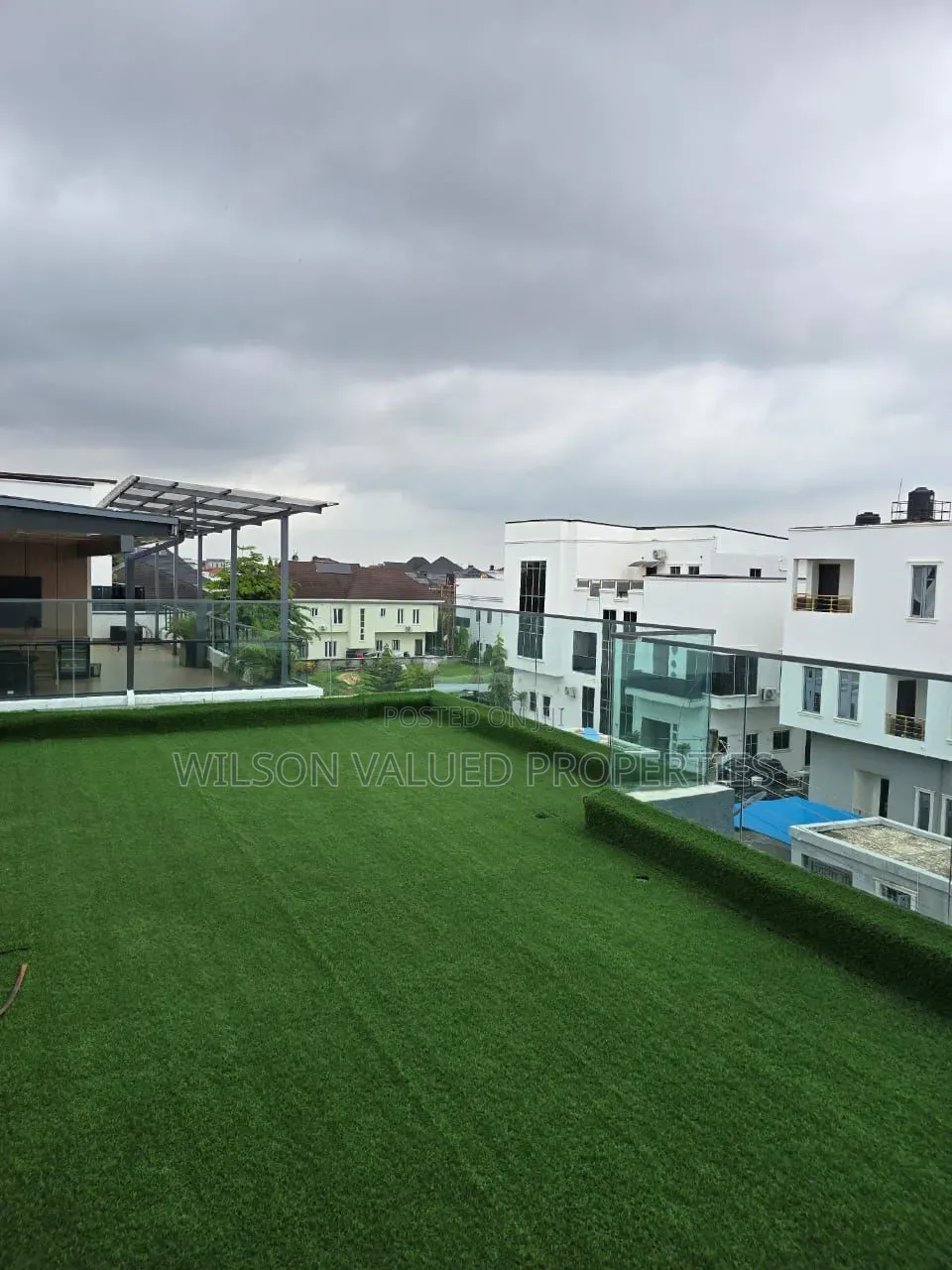 5bdrm Mansion in Wvp Homes Ltd, Osapa london for sale