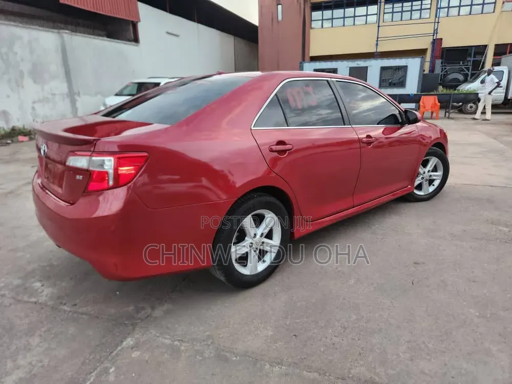 Toyota Camry 2013 Red