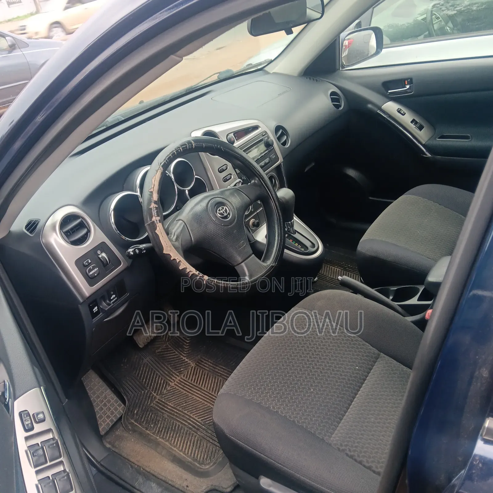 Toyota Matrix Hatchback FWD (1.8L 4cyl 5M) 2007 Blue