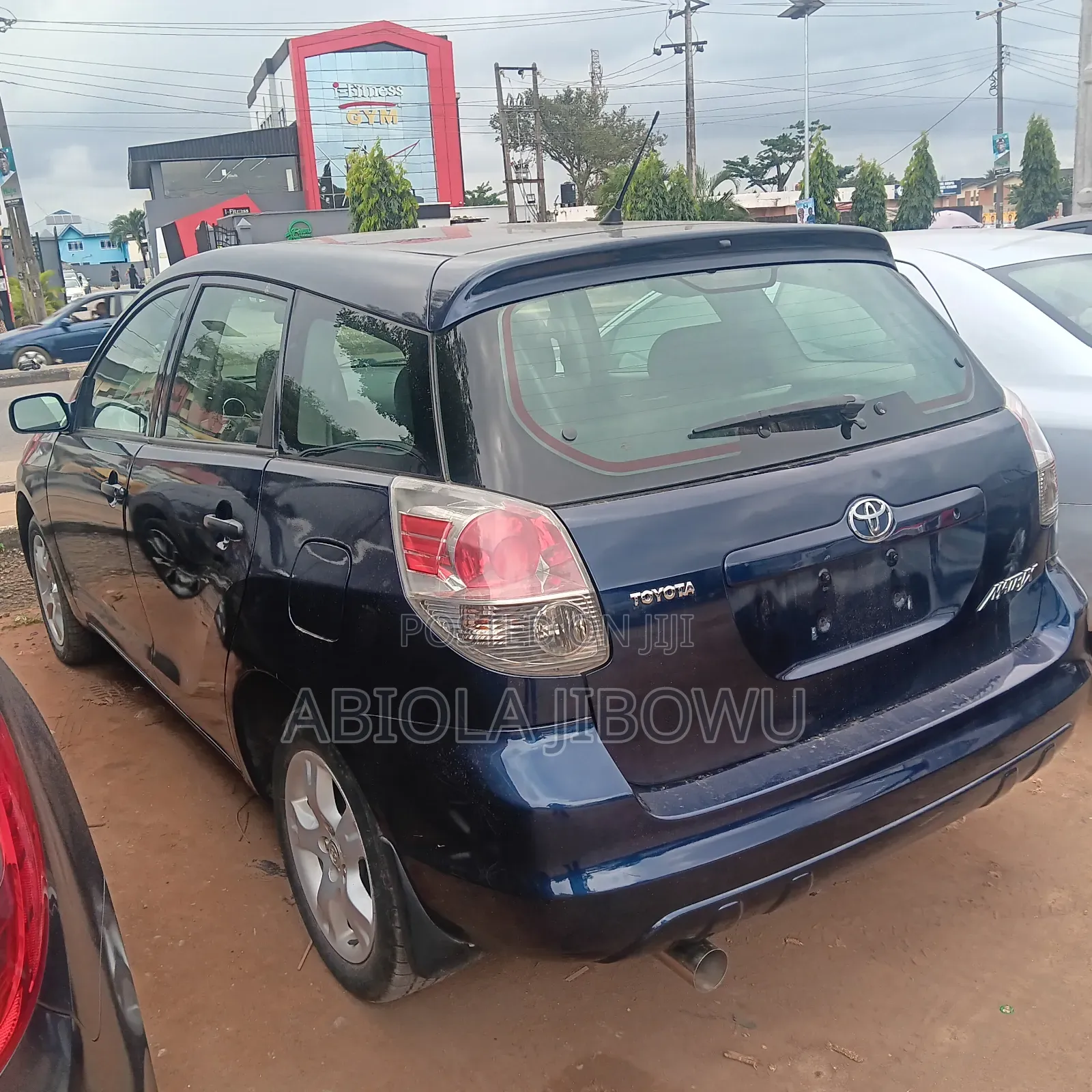 Toyota Matrix Hatchback FWD (1.8L 4cyl 5M) 2007 Blue