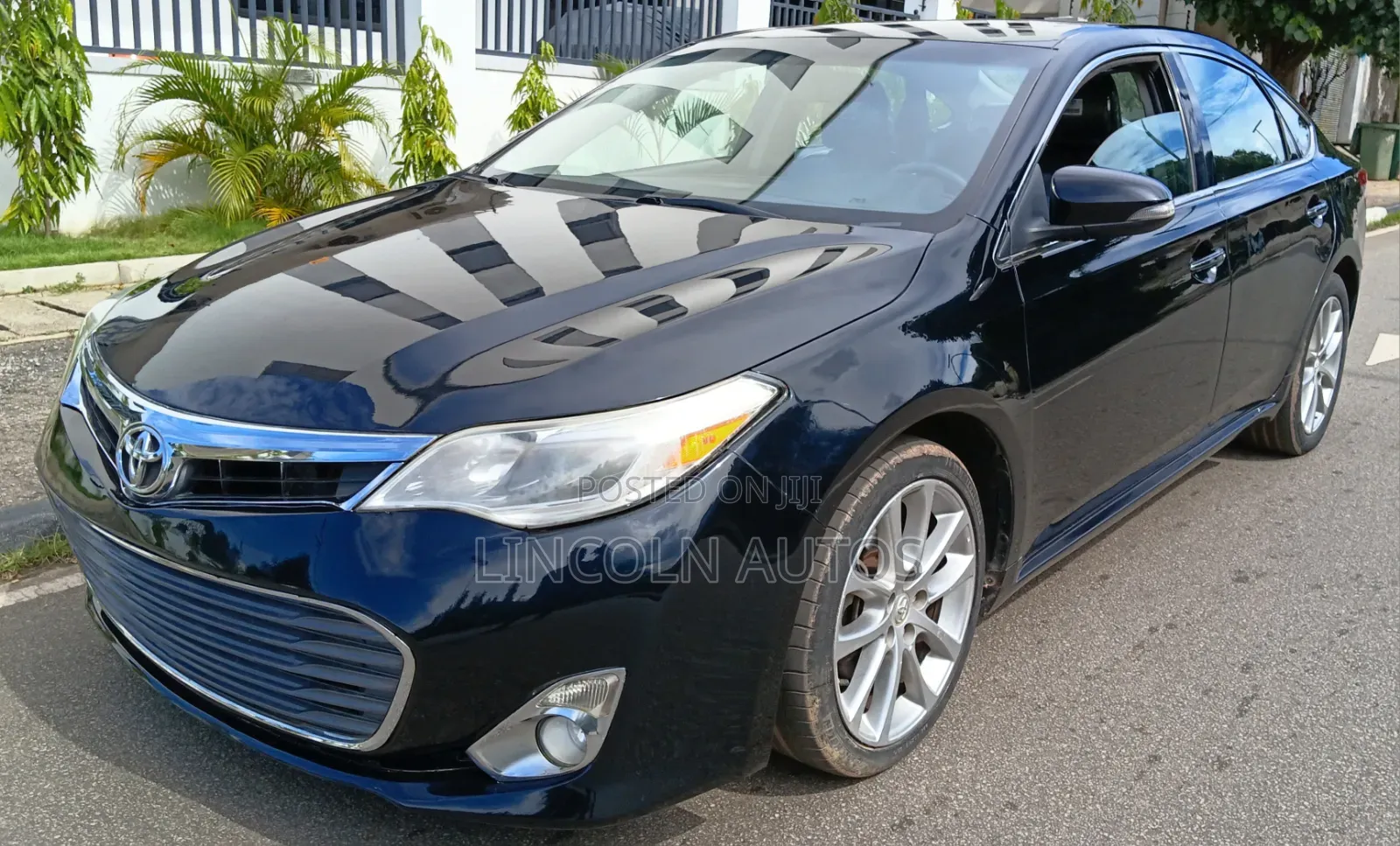 Toyota Avalon XLE Premium 4dr Sedan (3.5L 6cyl 6A) 2015 Black