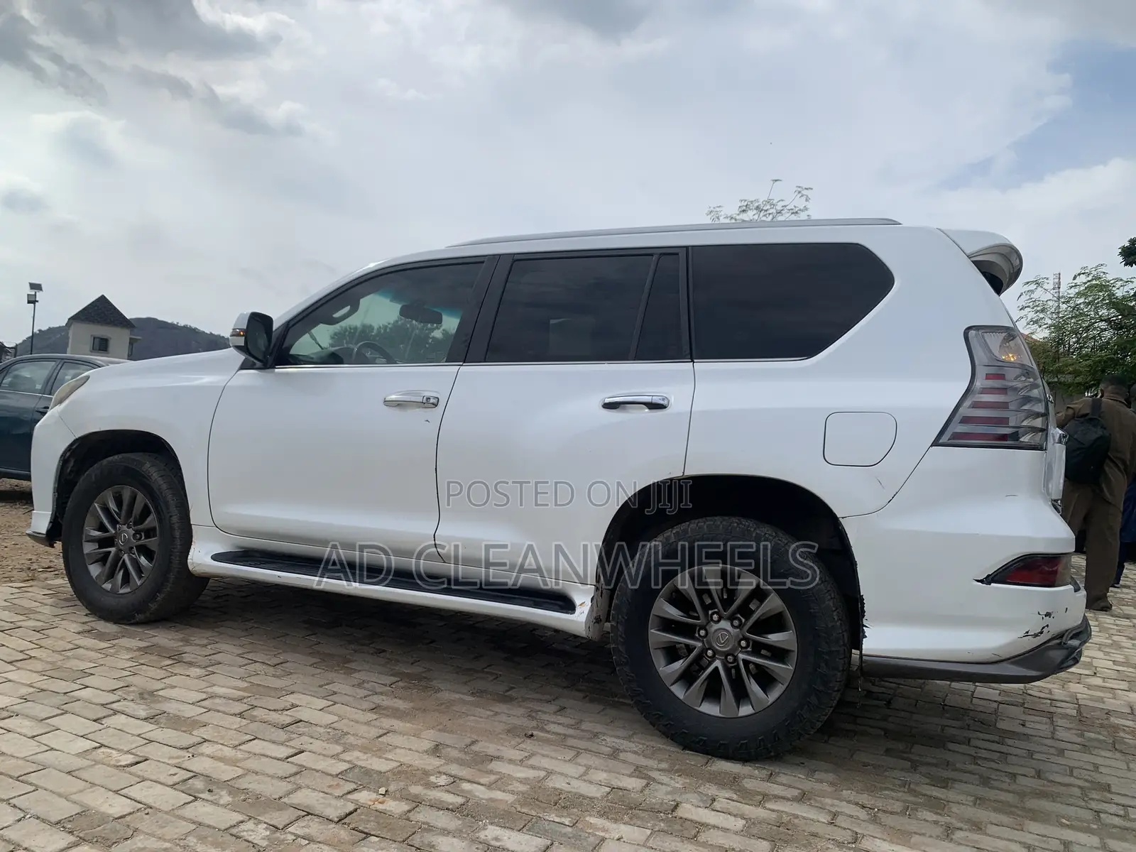 Lexus GX 460 2011 White