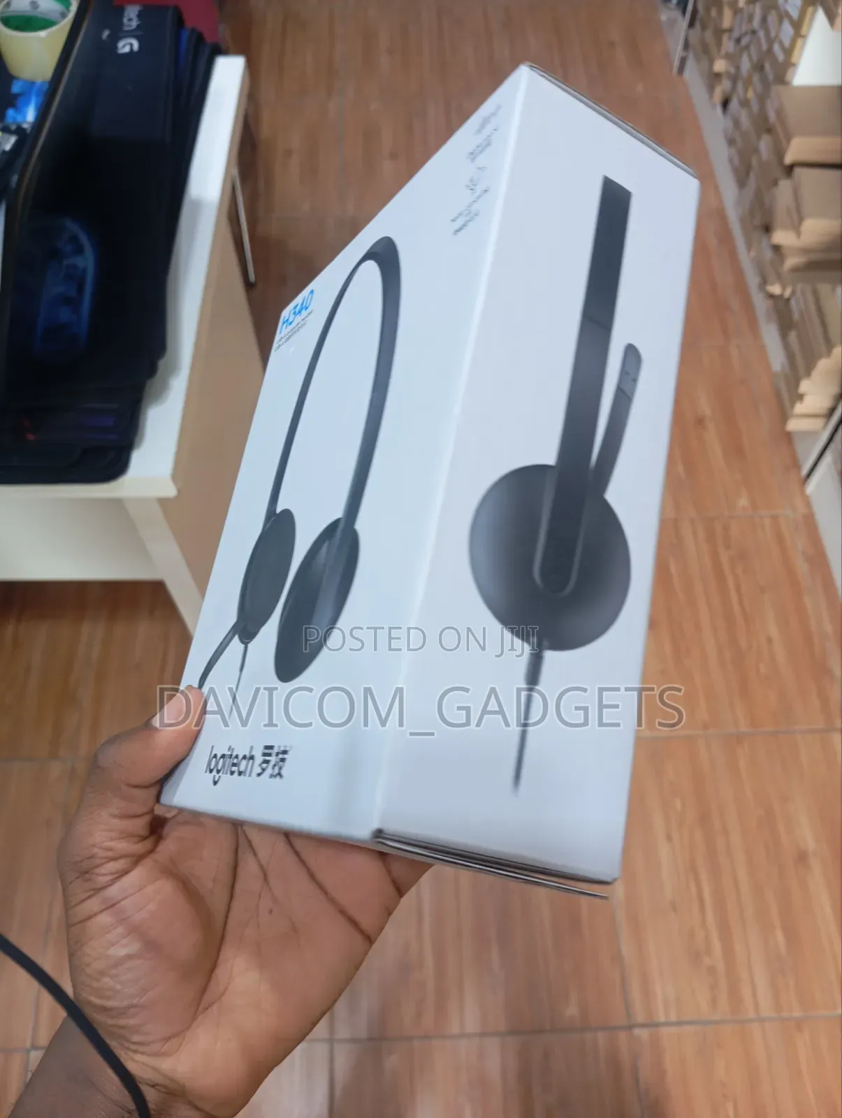 Logitech H340 Headphones