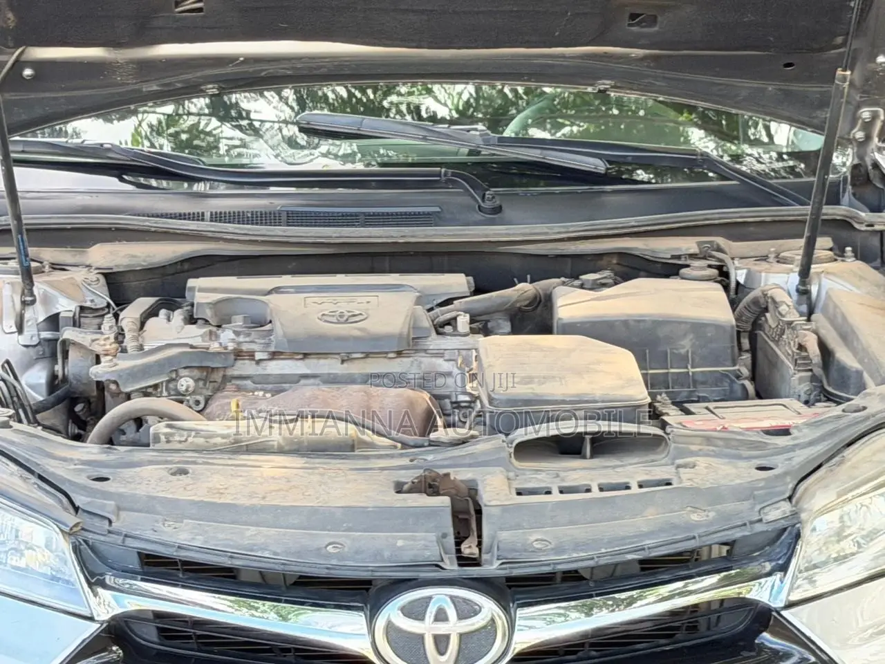 Toyota Camry LE 4dr Sedan (2.5L 4cyl 6A) 2015 Silver